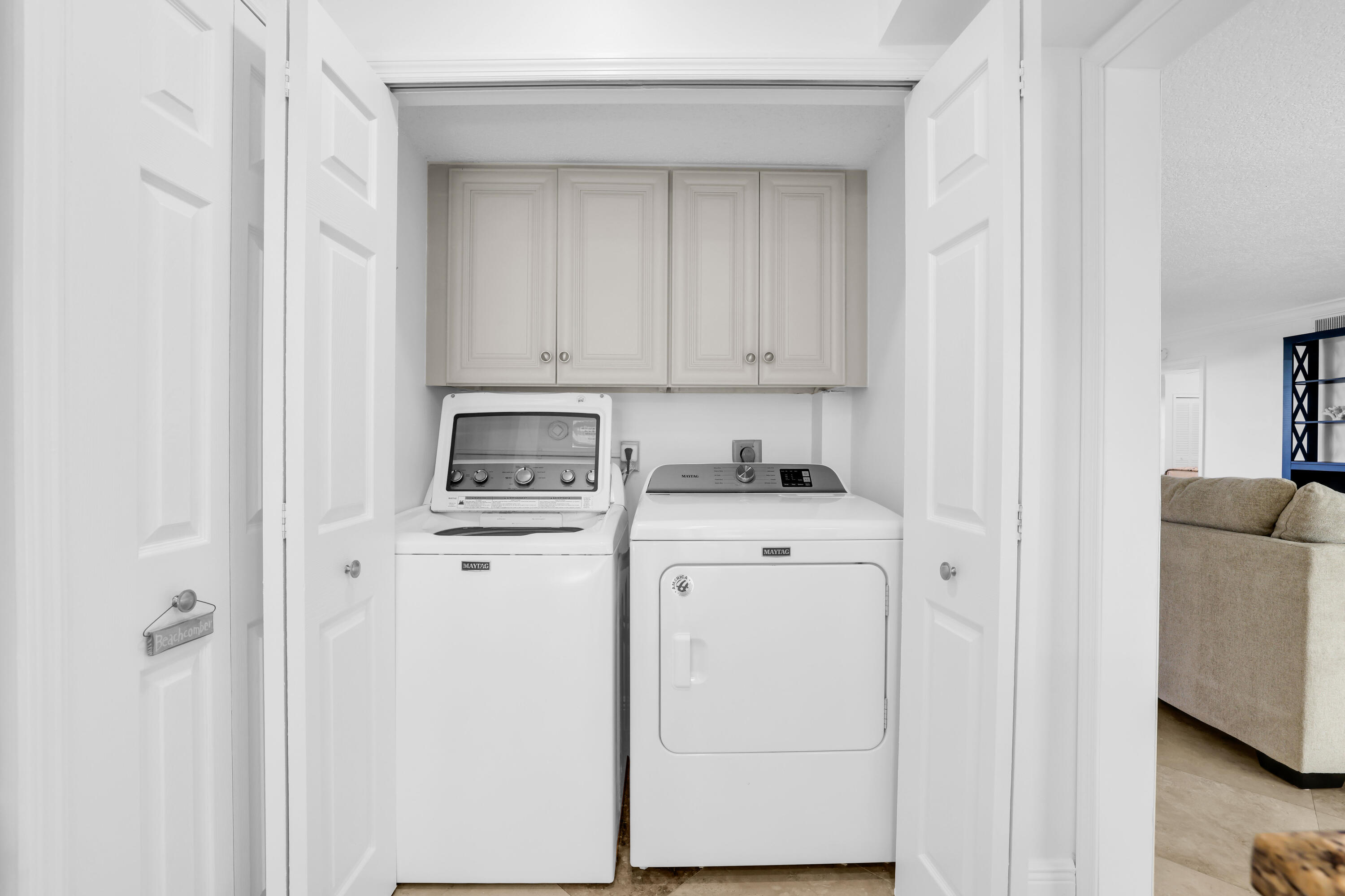 BEACHCOMBER CONDO - Residential Lease