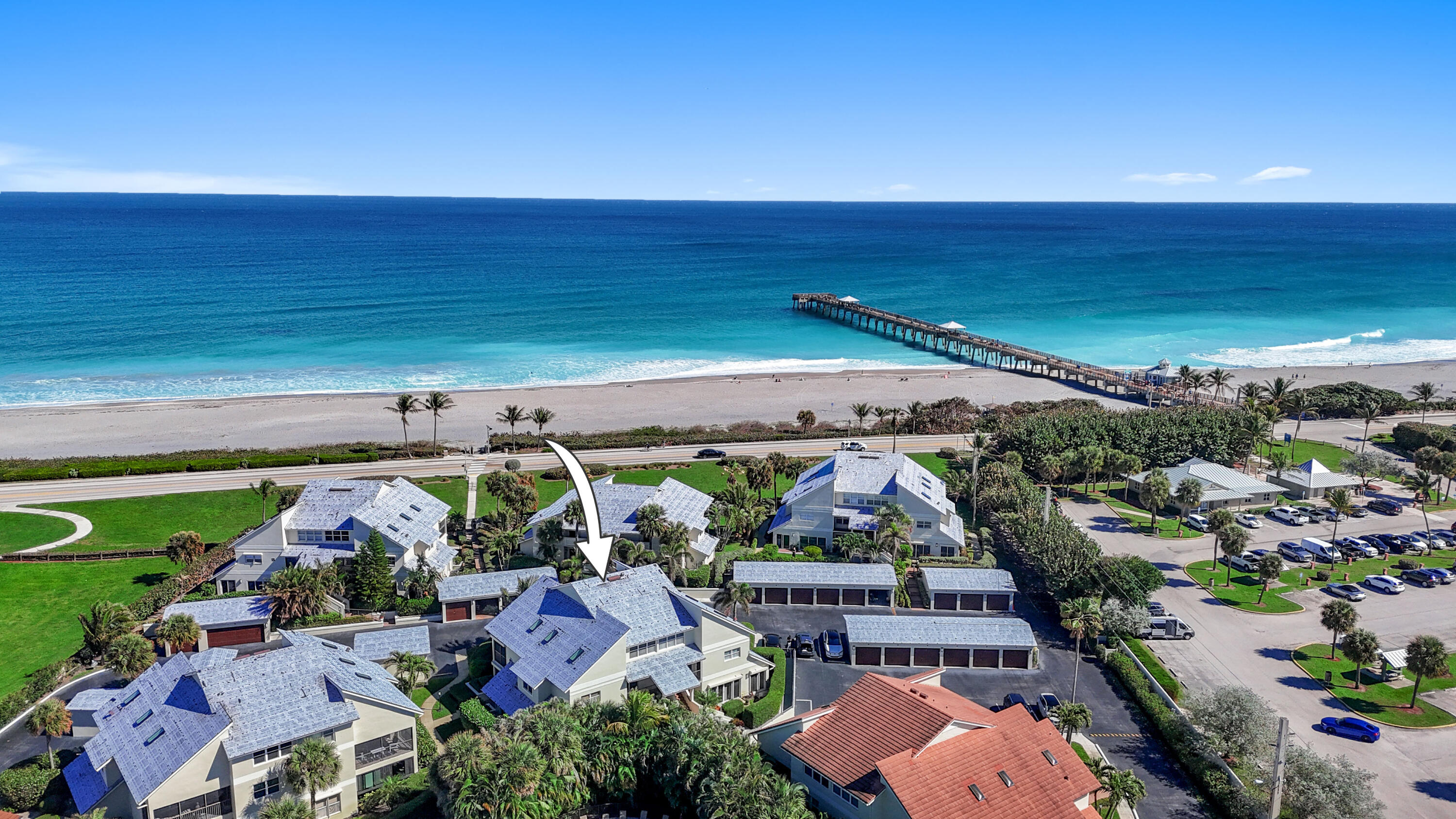 BEACHCOMBER CONDO - Residential Lease