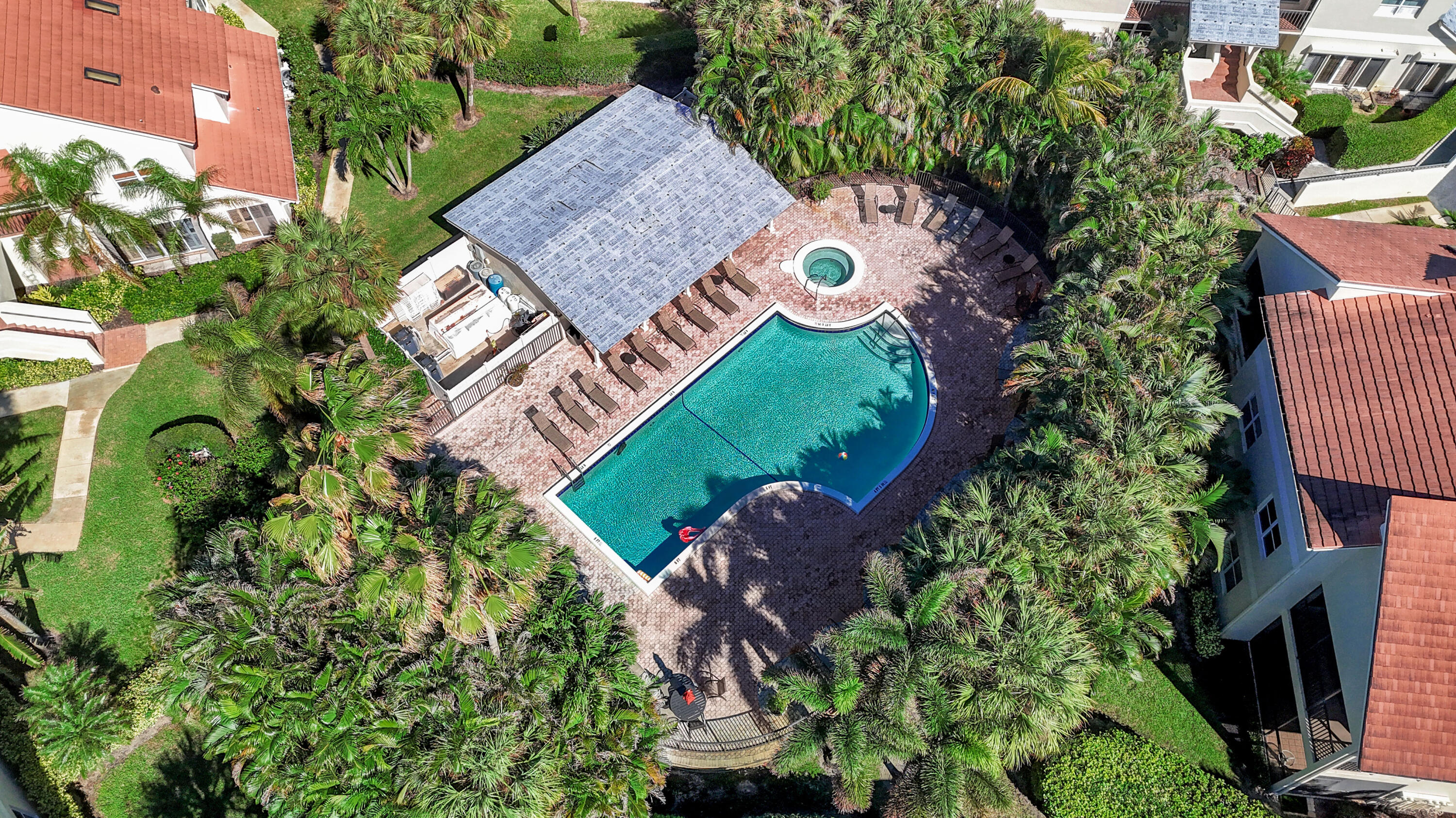 BEACHCOMBER CONDO - Residential Lease