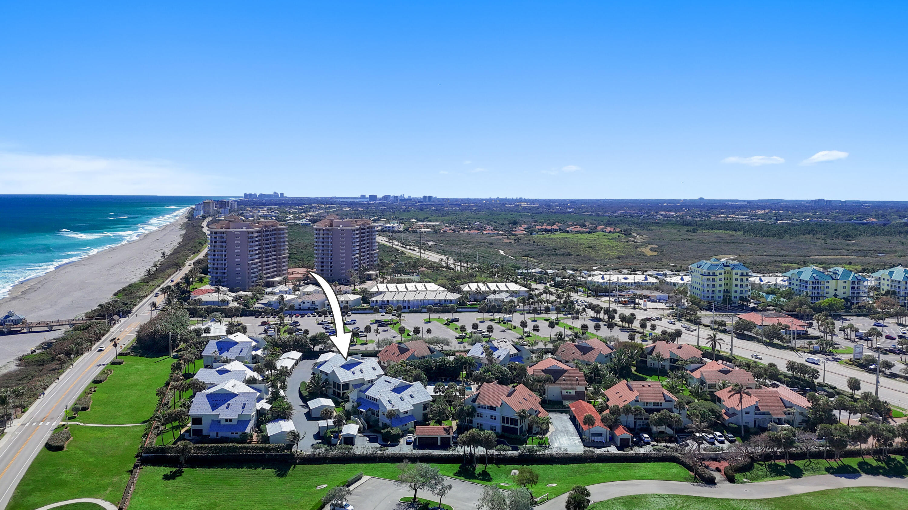 BEACHCOMBER CONDO - Residential Lease