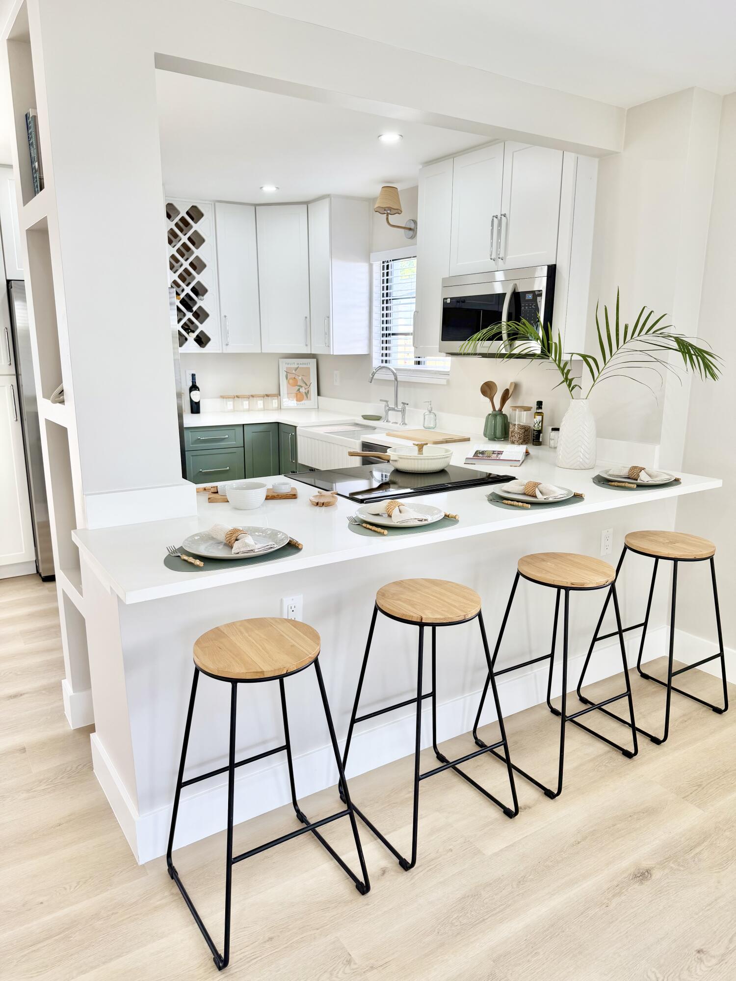 TOWN OF LAKE WORTH - Residential