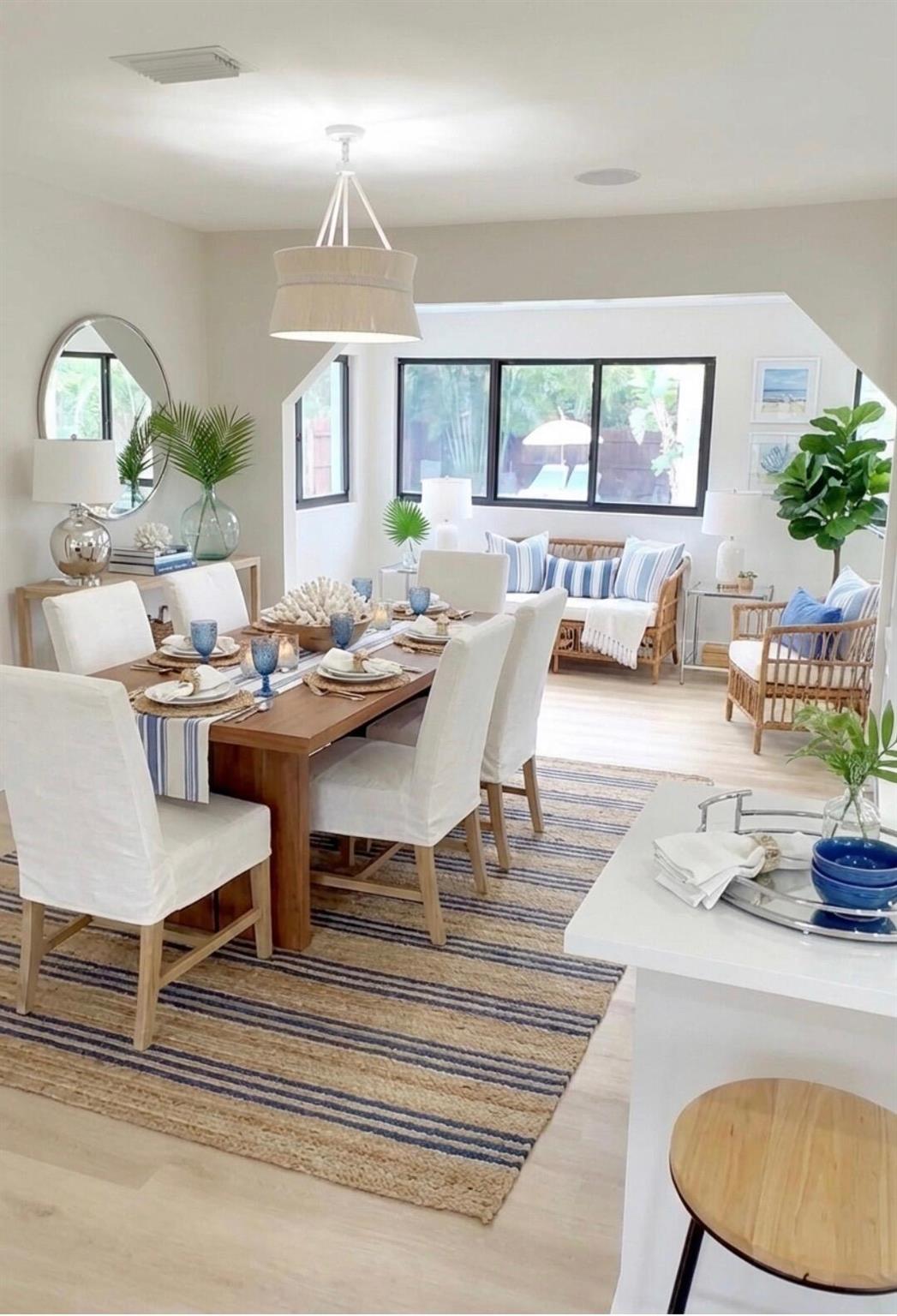 TOWN OF LAKE WORTH - Residential