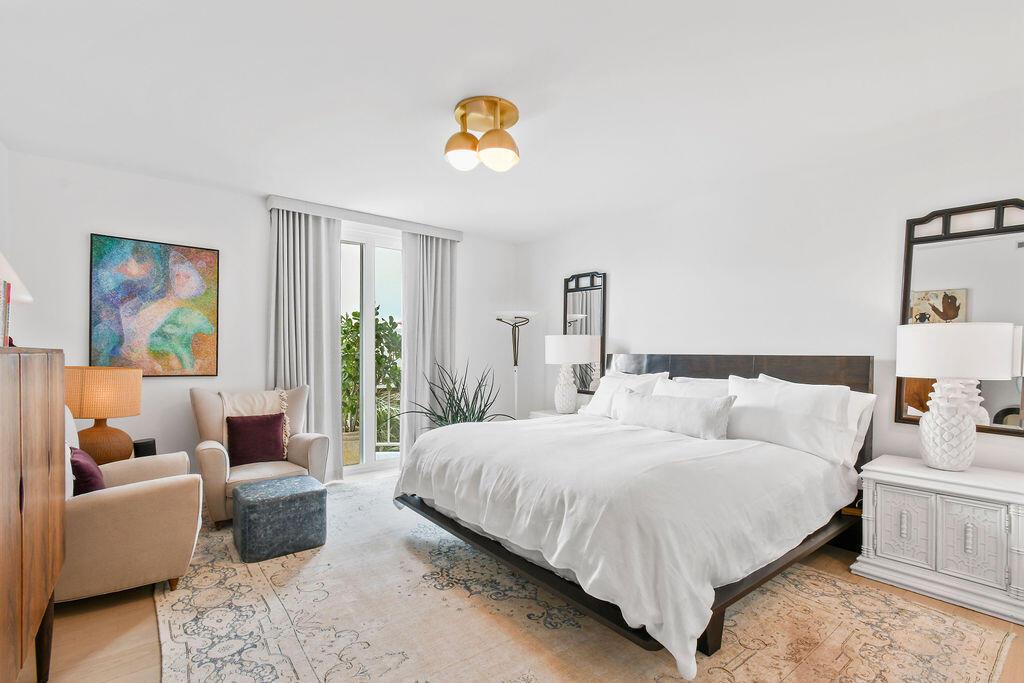 WINTHROP HOUSE CONDO - Residential