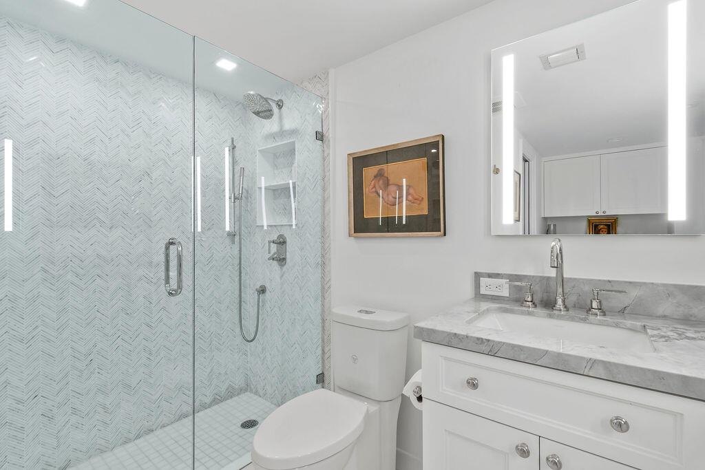 WINTHROP HOUSE CONDO - Residential