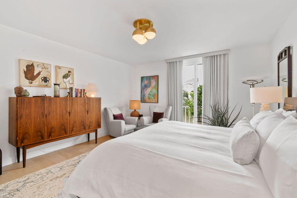 WINTHROP HOUSE CONDO - Residential