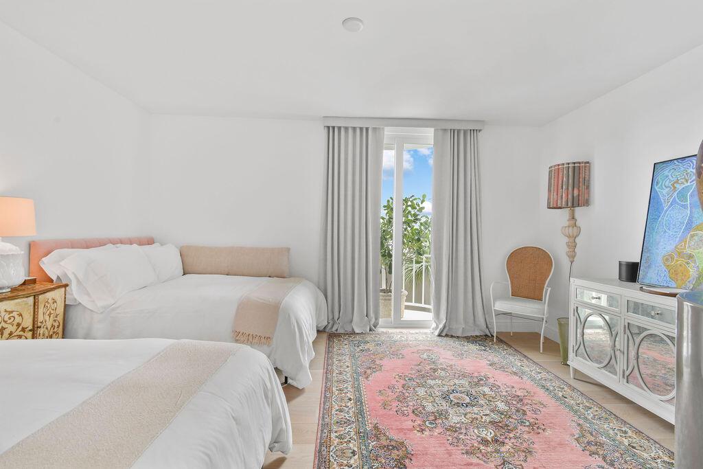 WINTHROP HOUSE CONDO - Residential