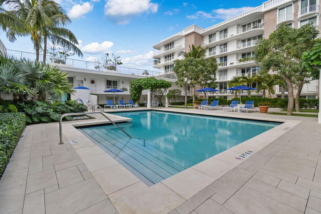 WINTHROP HOUSE CONDO - Residential