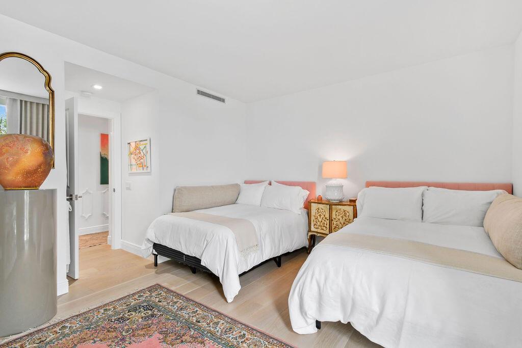 WINTHROP HOUSE CONDO - Residential