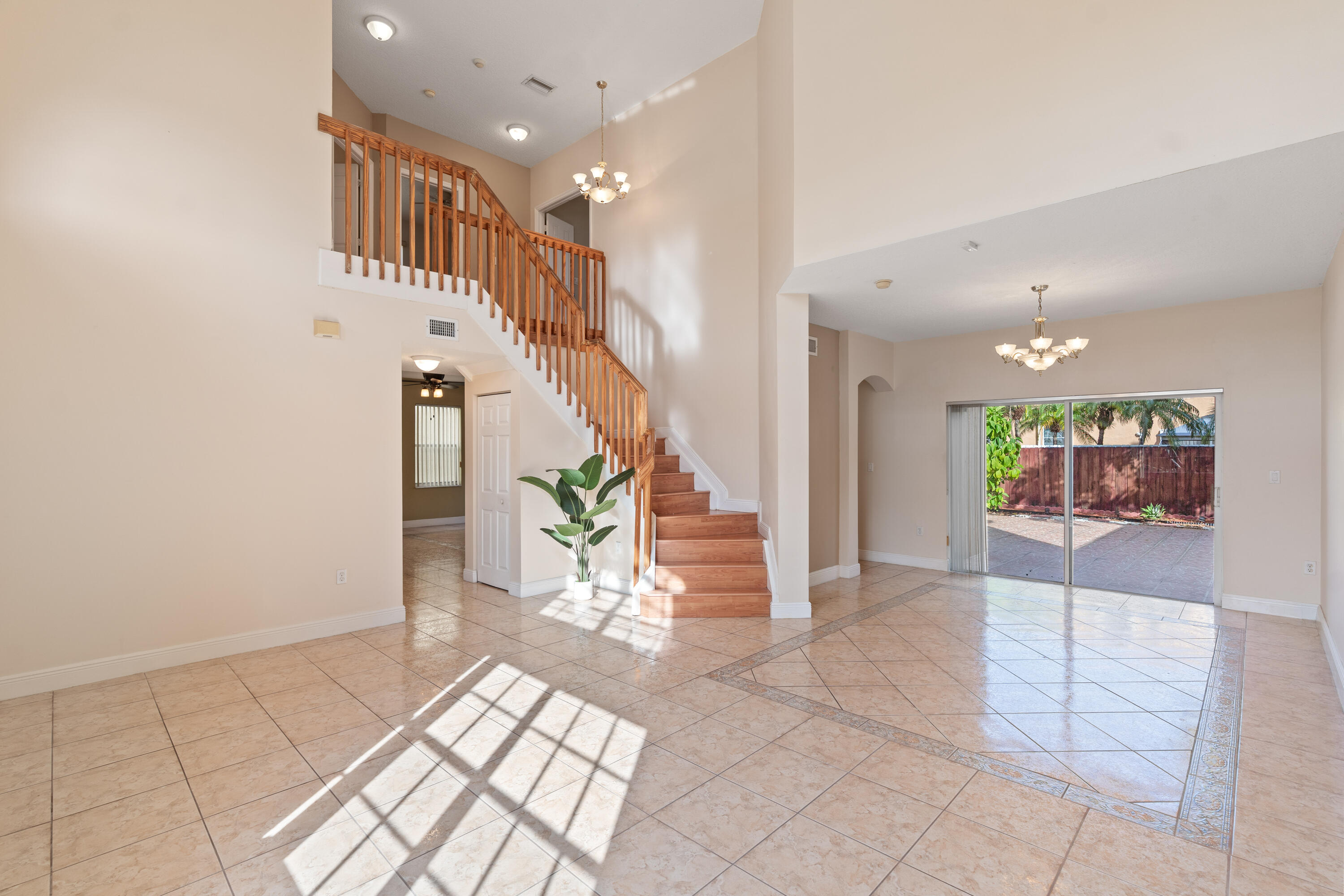 MIRAMAR PATIO HOMES - Residential