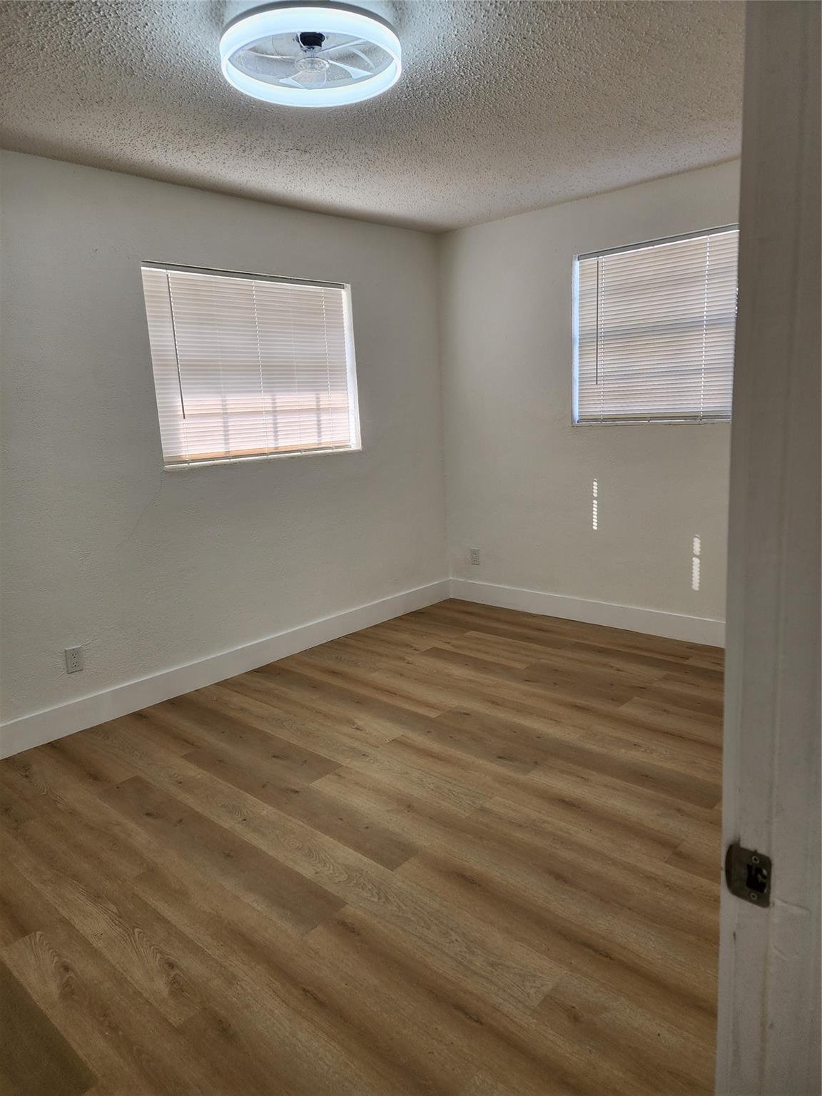 Springbank Park Sec 2 69- - Residential Lease