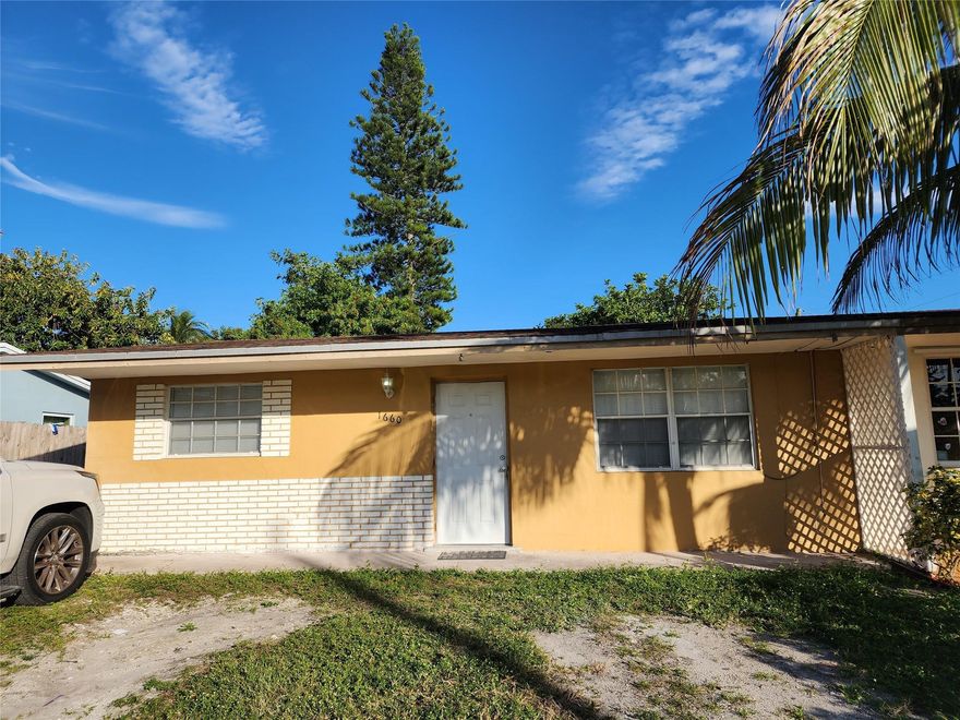 Remodeled 2 bedroom 1 bath , with washer, dryer and fenced in yard.