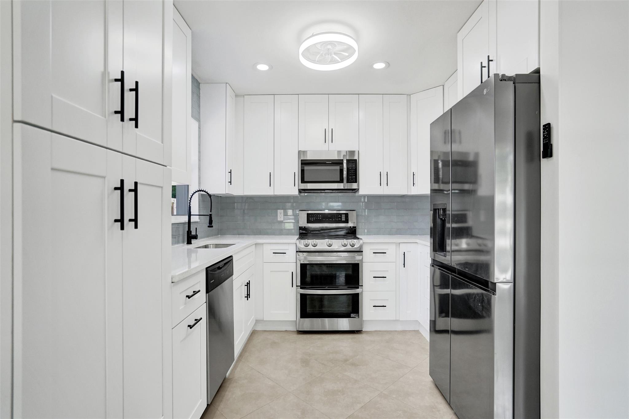 AVALON GARDEN ESTATES - Residential
