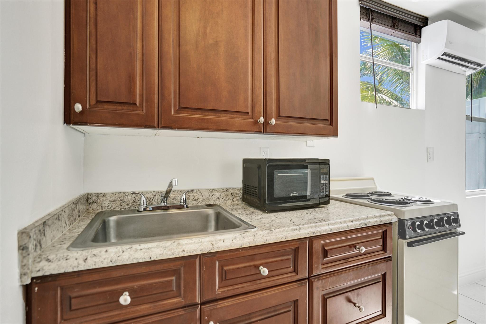 AVALON GARDEN ESTATES - Residential