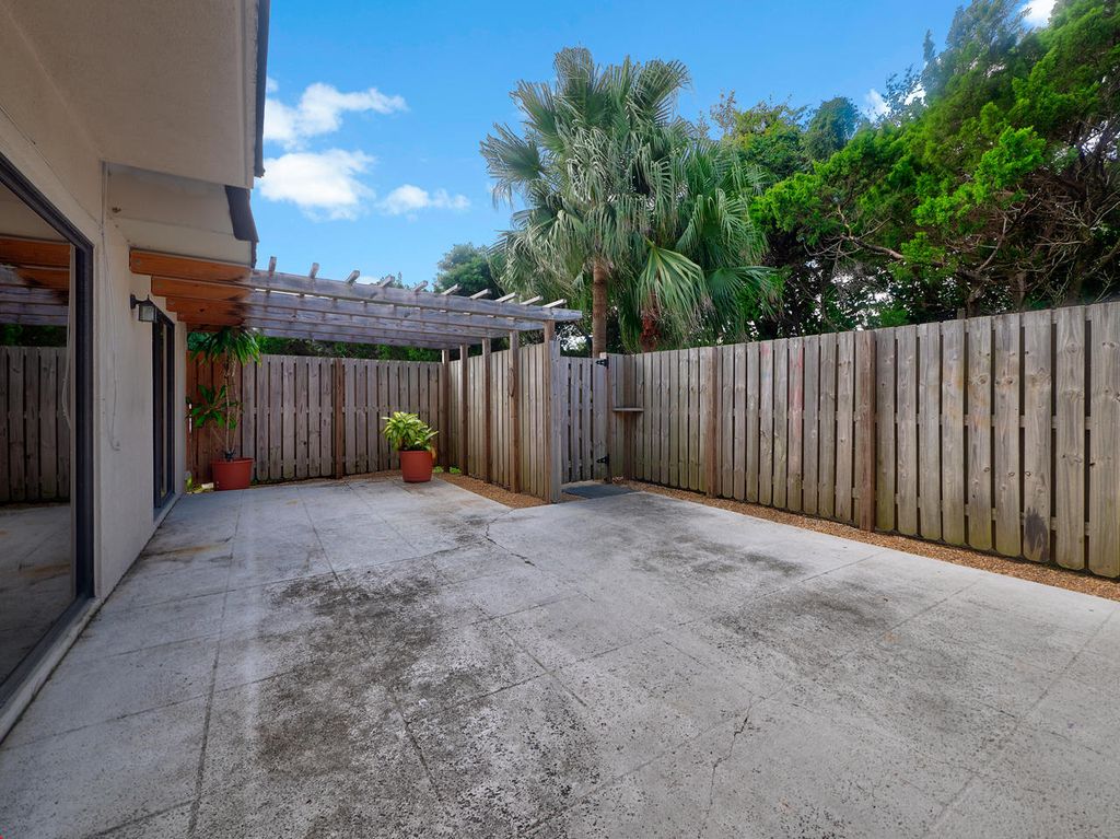 Photo of 2214 22nd Lane, Palm Beach Gardens, FL 33418 (MLS # R11089363)