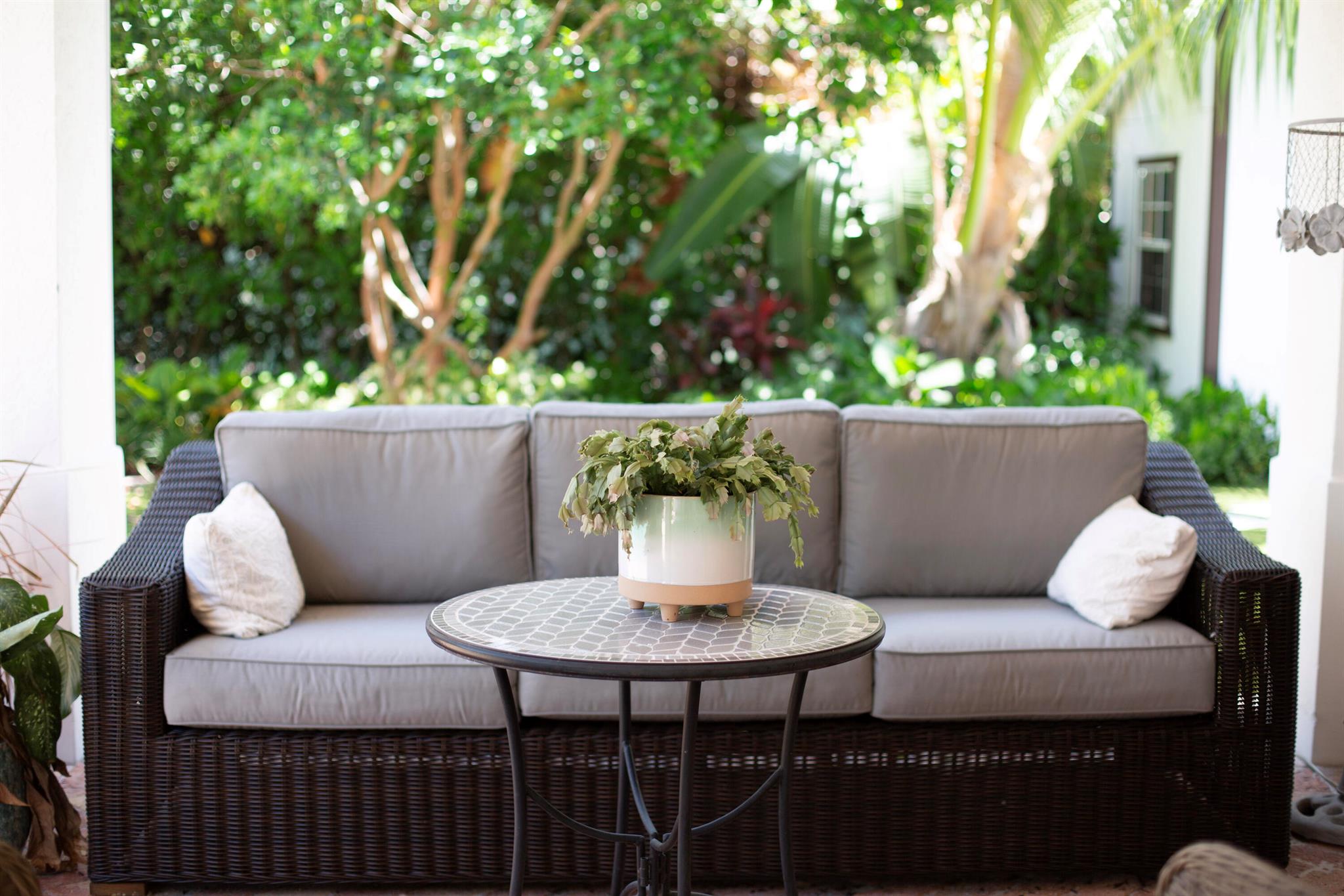 ESTATES MANGO DE PARIS - Residential