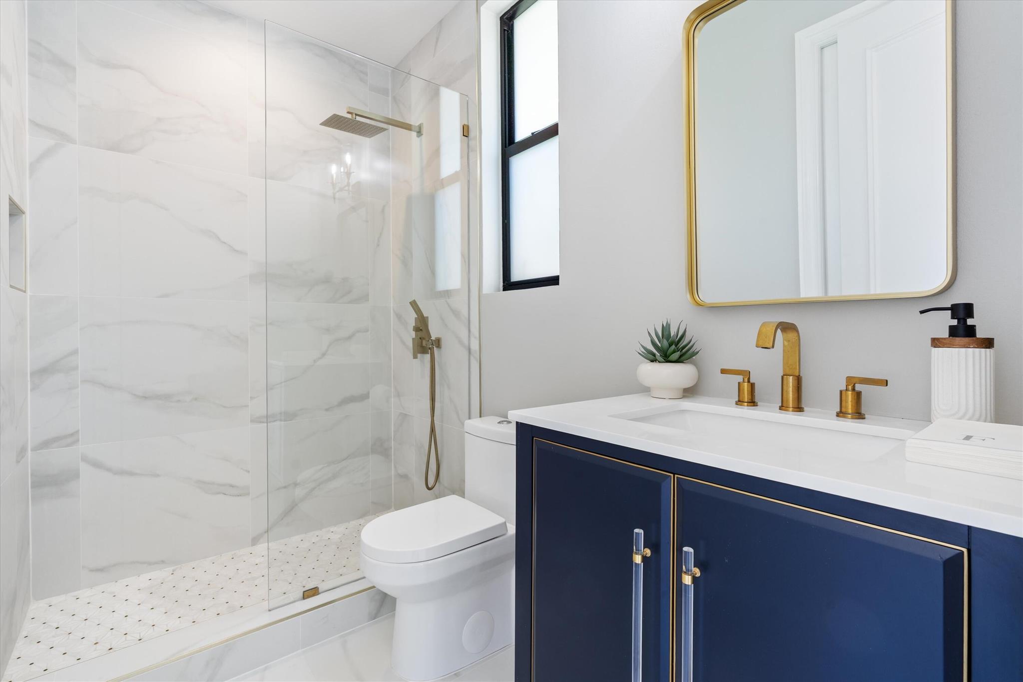 ESTATES MANGO DE PARIS - Residential