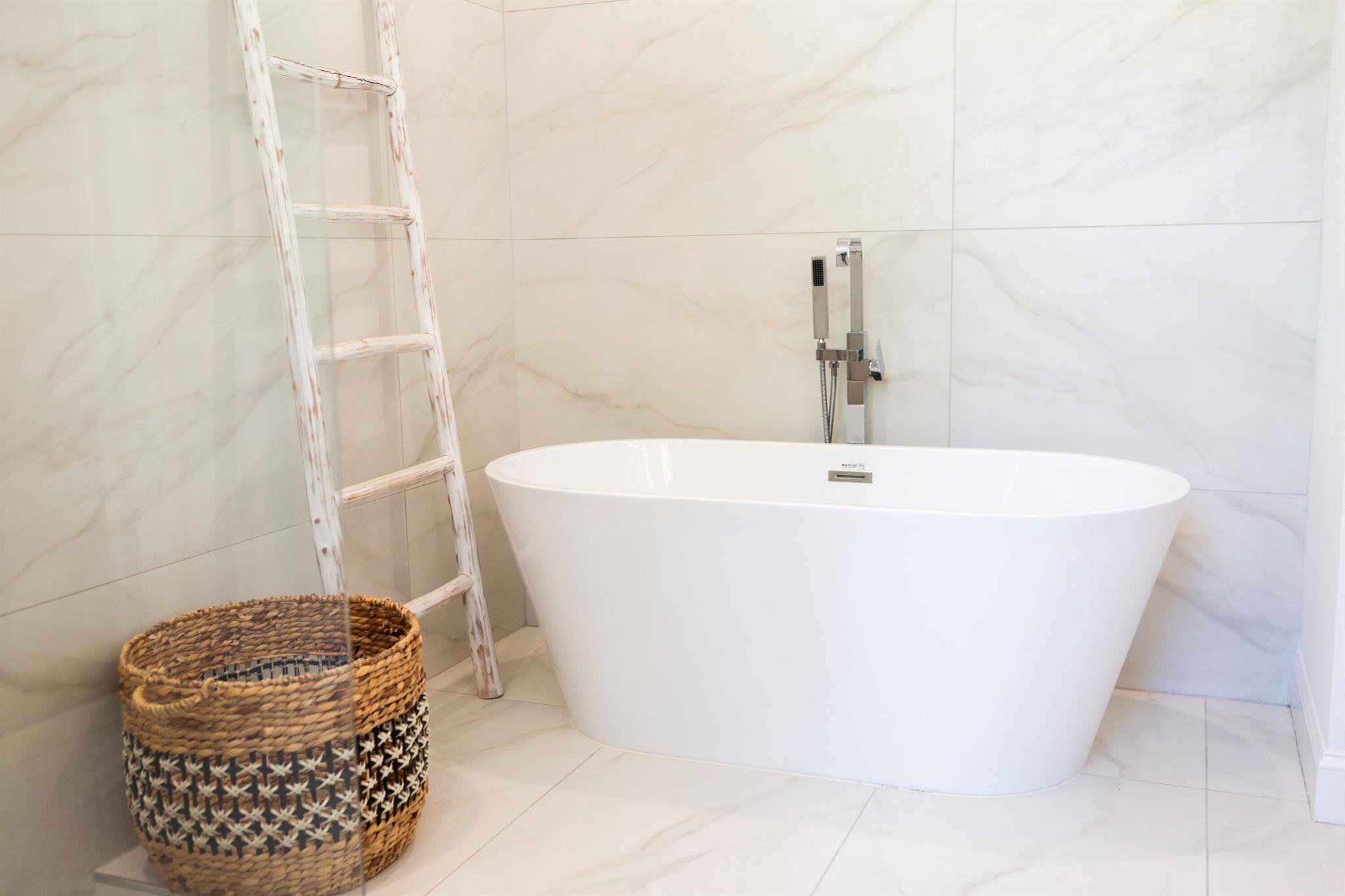 ESTATES MANGO DE PARIS - Residential