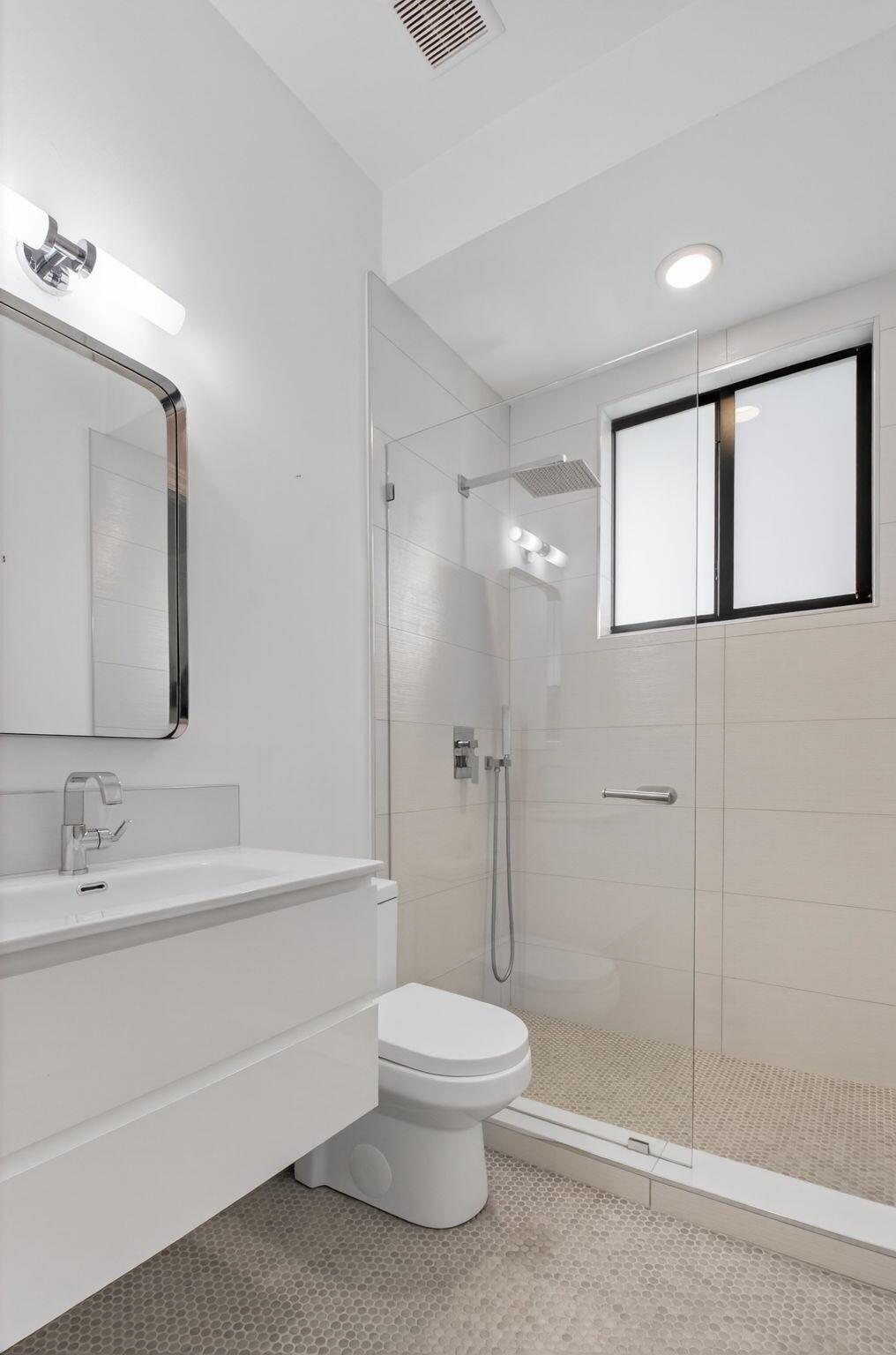 ESTATES MANGO DE PARIS - Residential