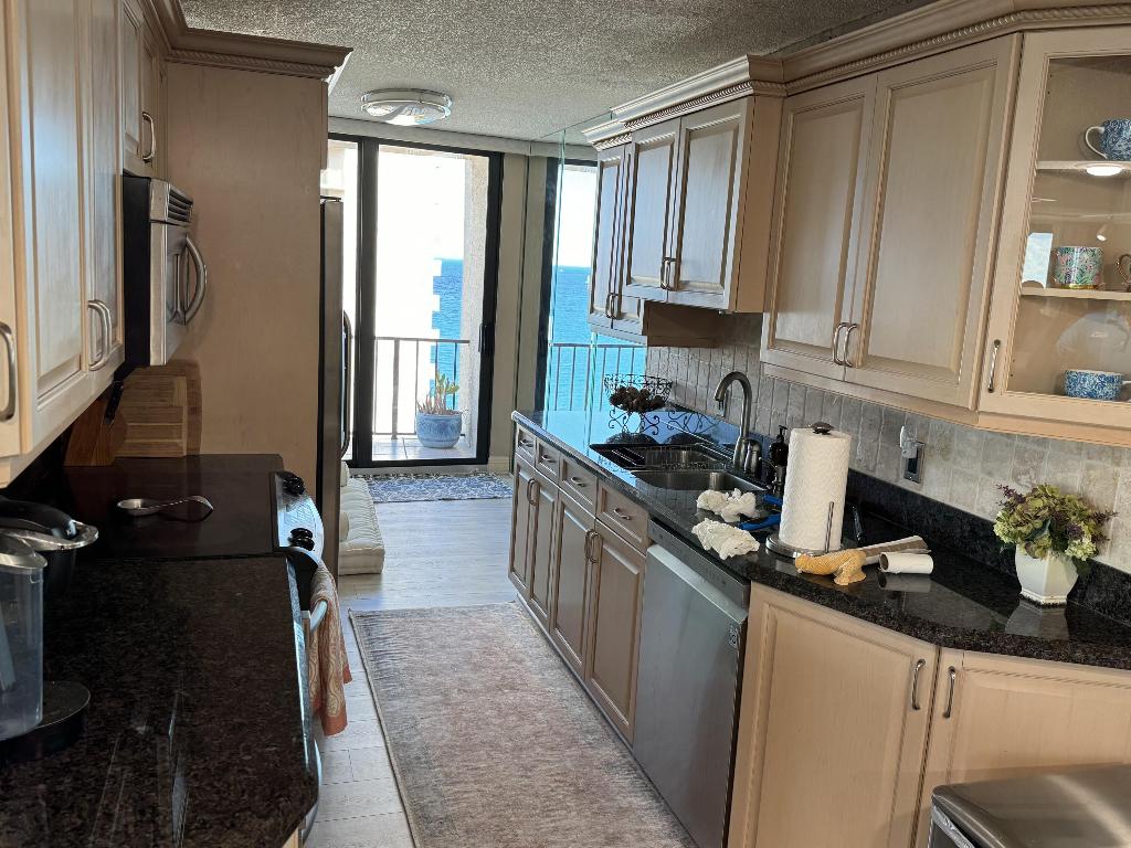 COTE D AZUR CONDO - Residential Lease