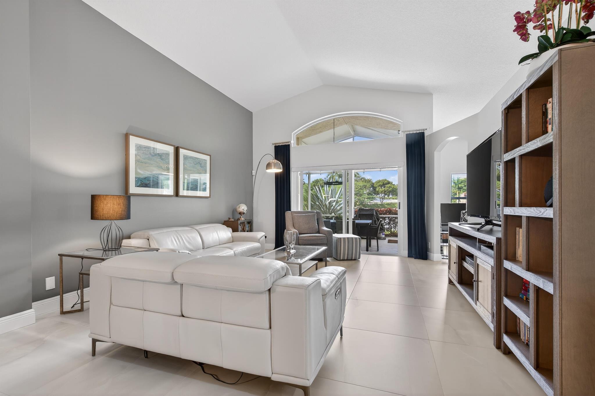 TWIN LAKES at Palladium - Residential