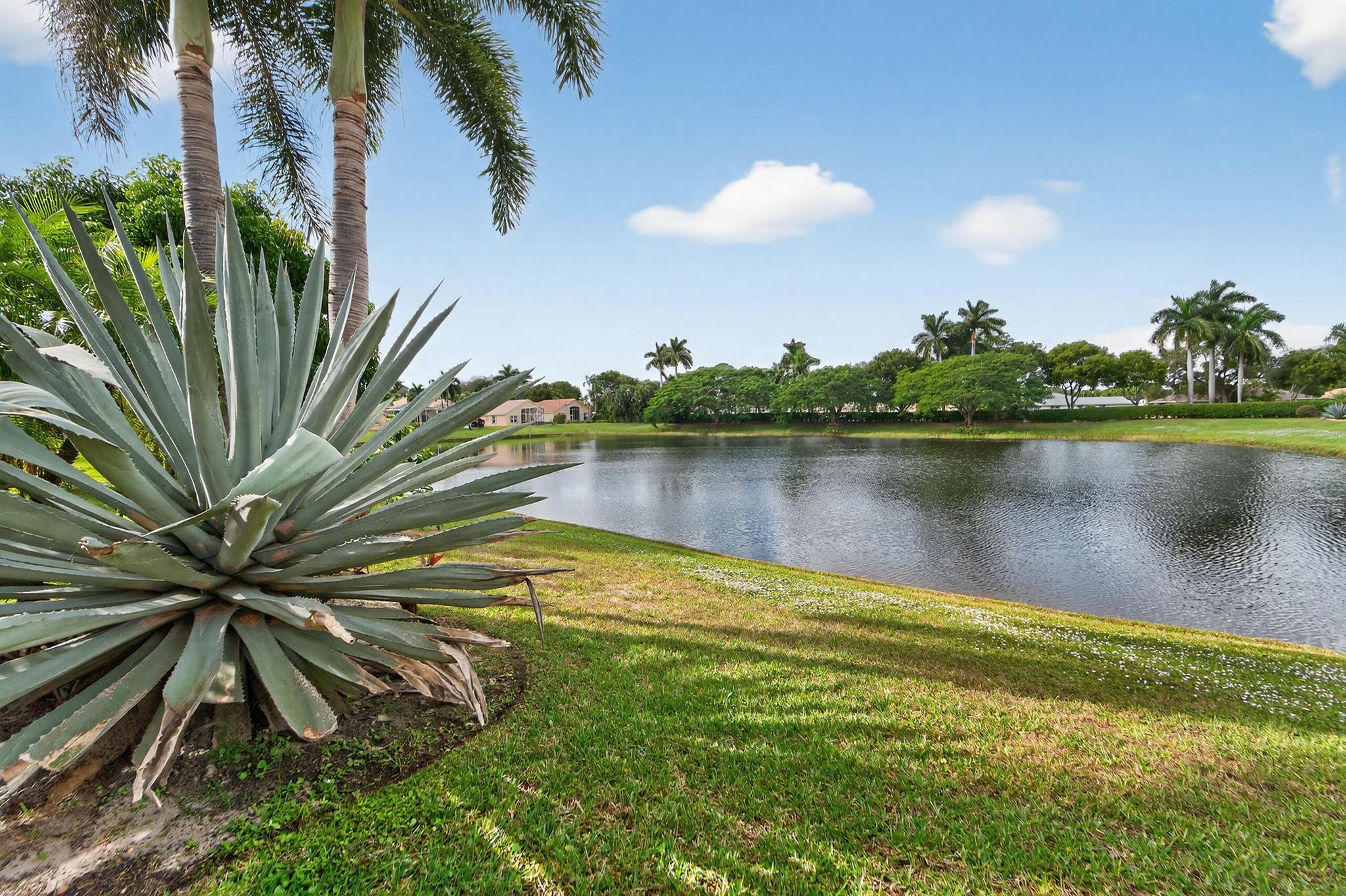 TWIN LAKES at Palladium - Residential