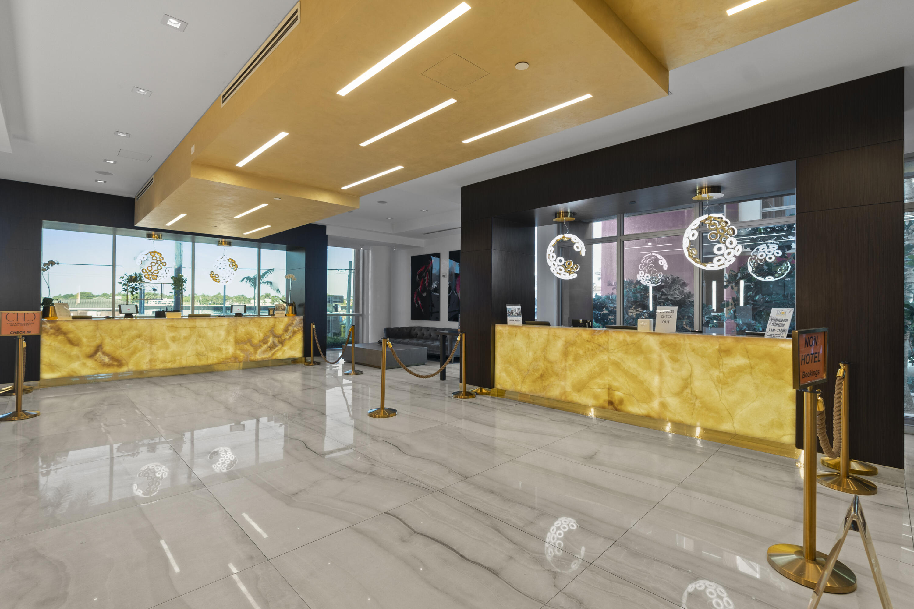 COSTA HOLLYWOOD CONDO - Residential