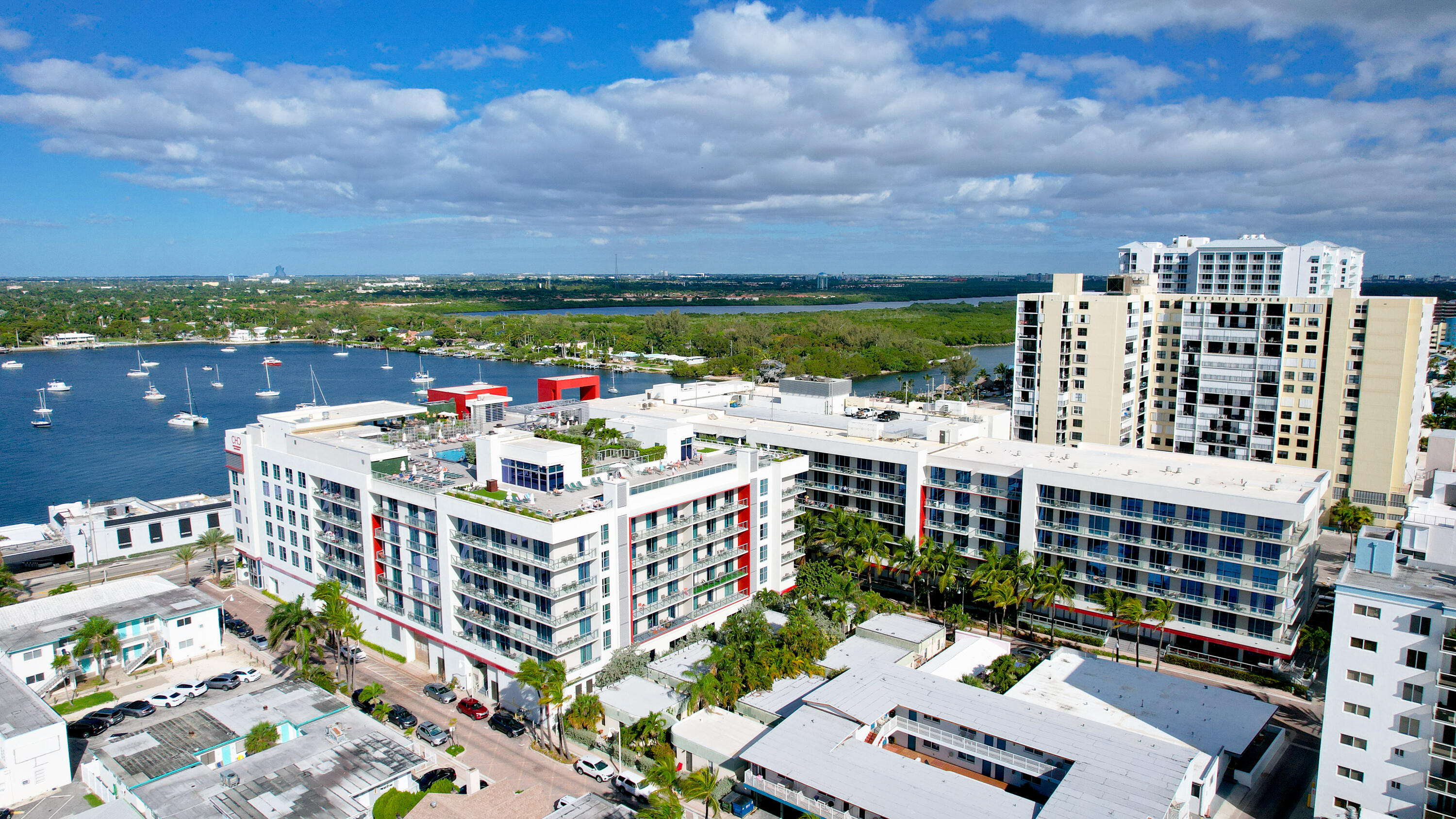 COSTA HOLLYWOOD CONDO - Residential