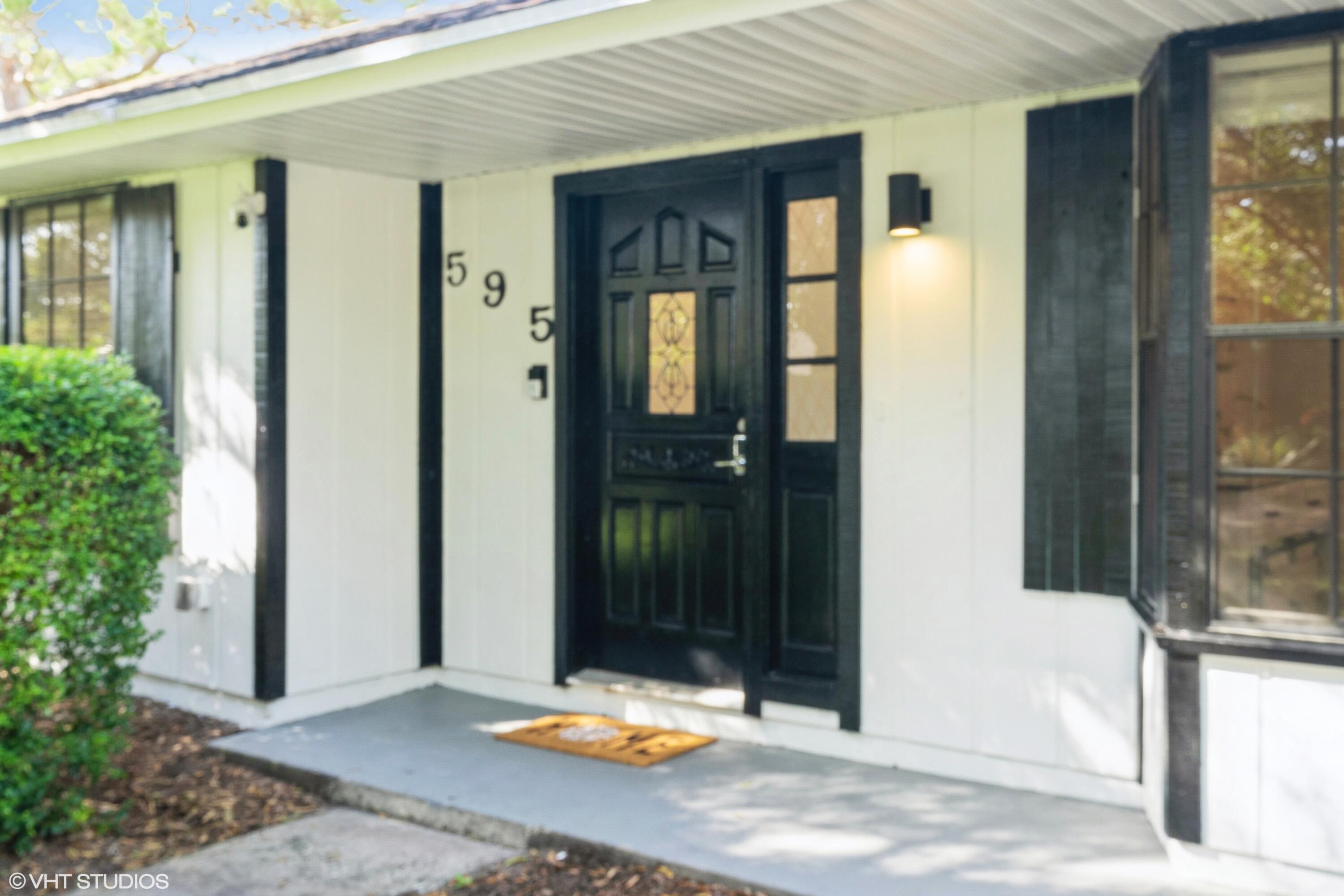PINECREST SUB UNIT 1 - Residential