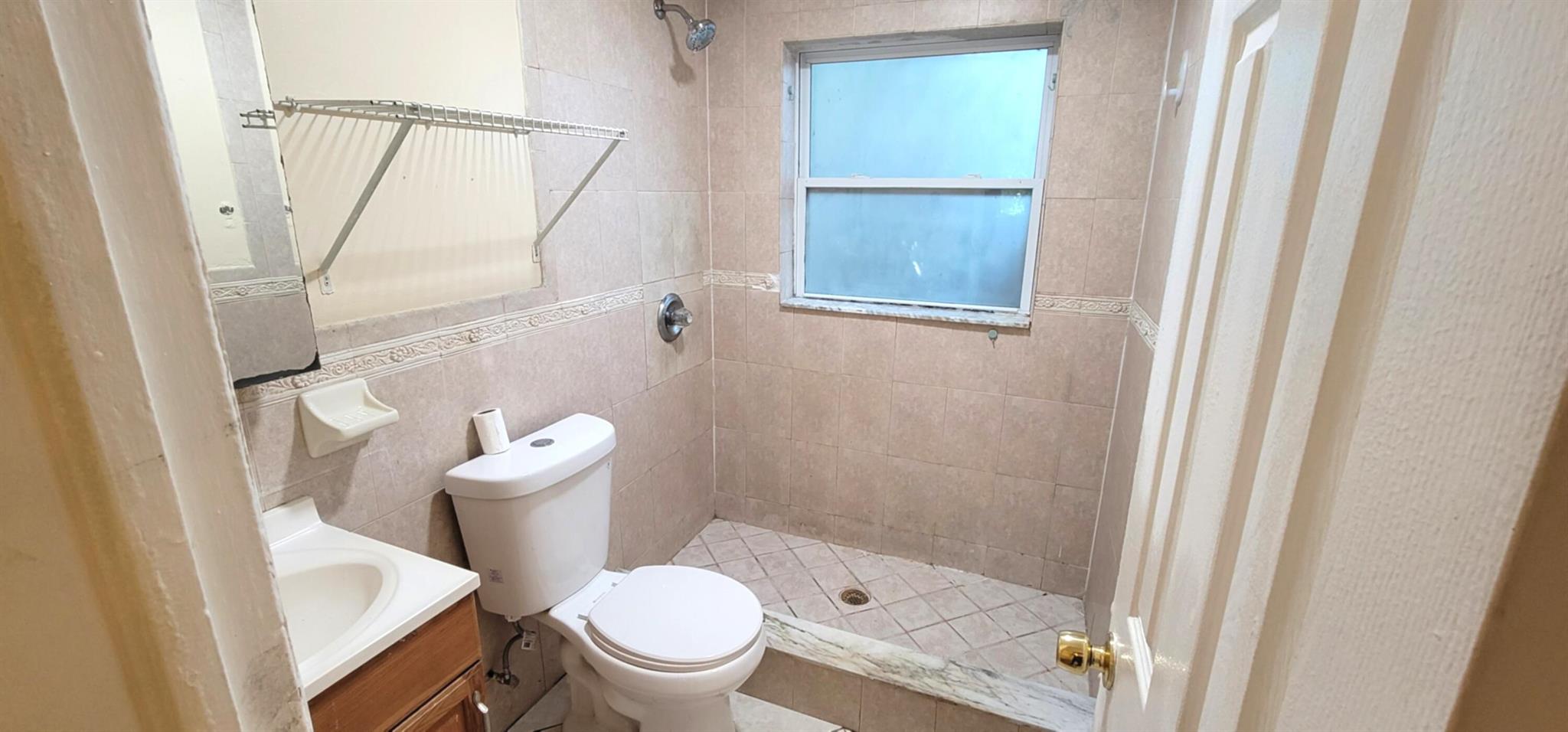 SUNNY ACRES SUBURBAN HOME - Residential Lease