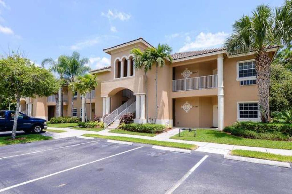 Photo of 8950 Sandshot Court #4923 Side A, Port Saint Lucie, FL 34986 (MLS # R11050408)
