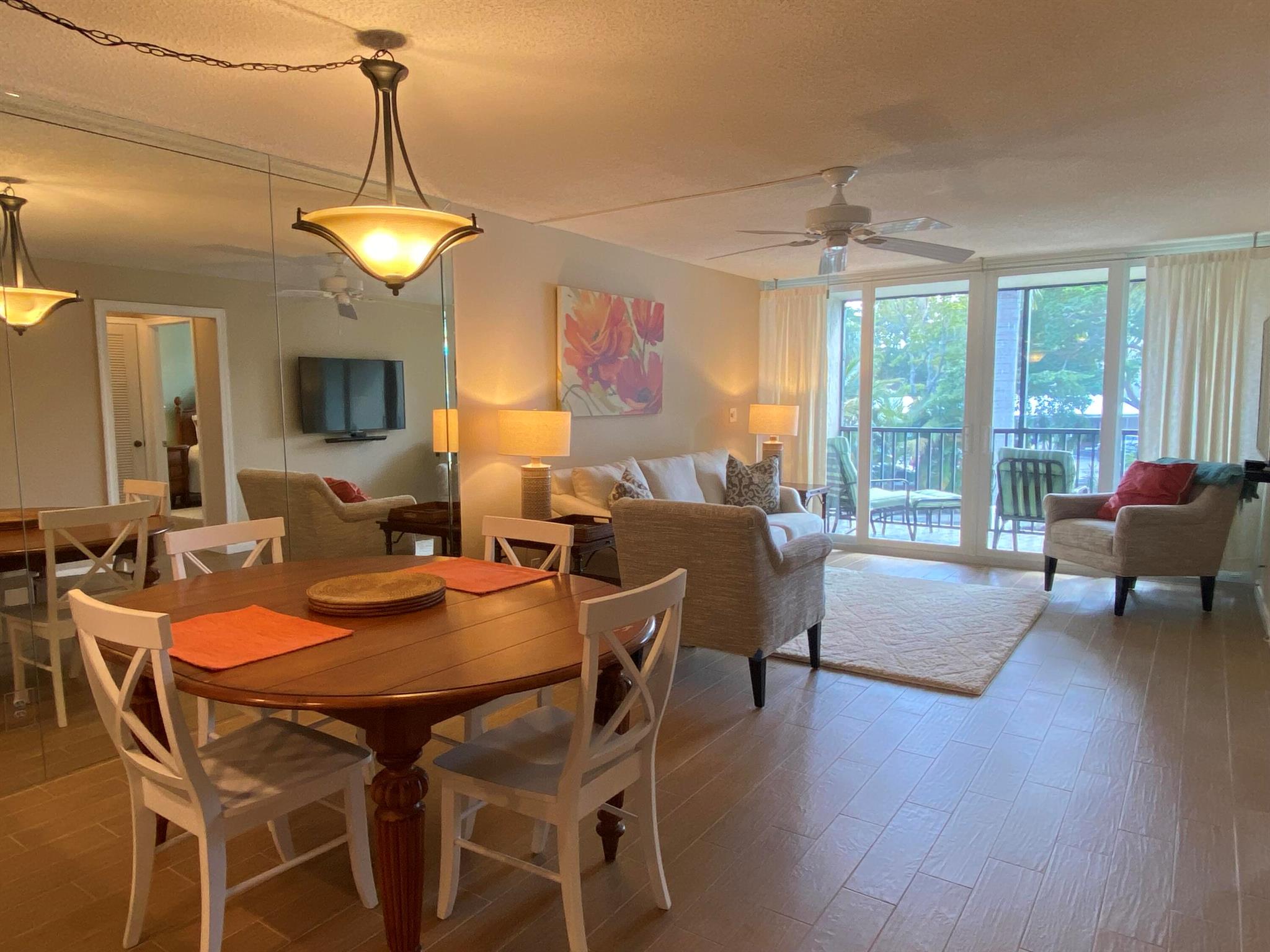 7 Royal Palm Way 202