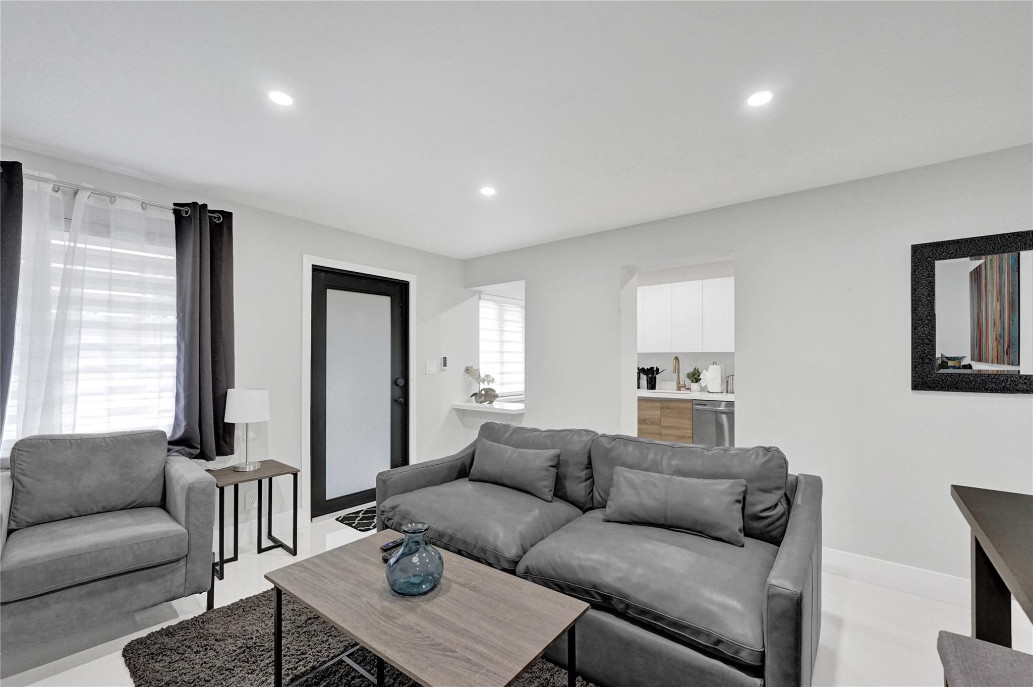 Lauderdale By The Sea 6-2 - Residential Lease