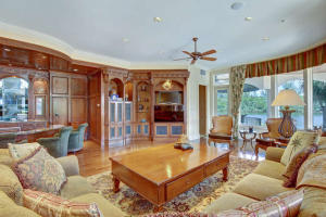 LAKE ROGERS ISLE - Residential