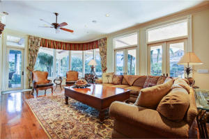 LAKE ROGERS ISLE - Residential