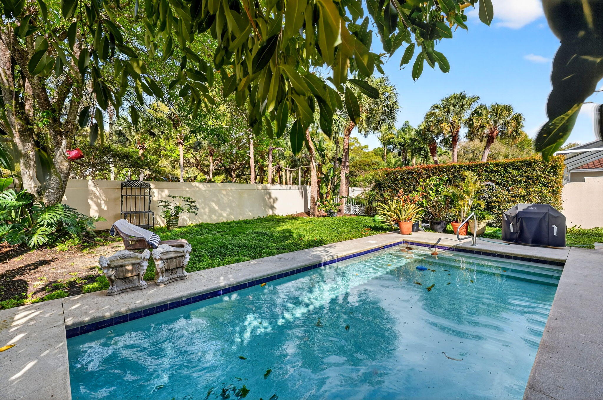 OAKS OAKS EAST 1 - Residential