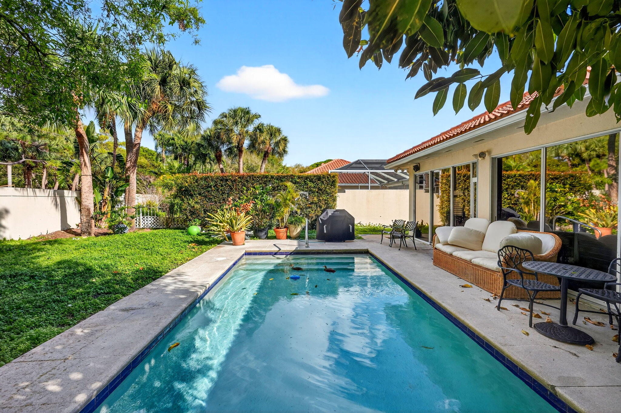 OAKS OAKS EAST 1 - Residential