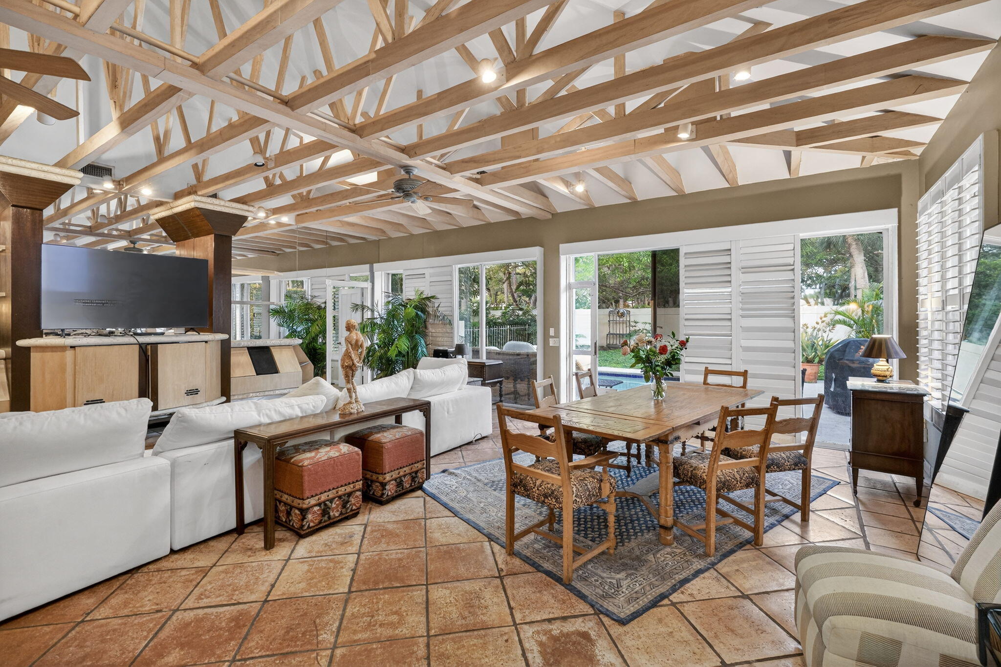 OAKS OAKS EAST 1 - Residential