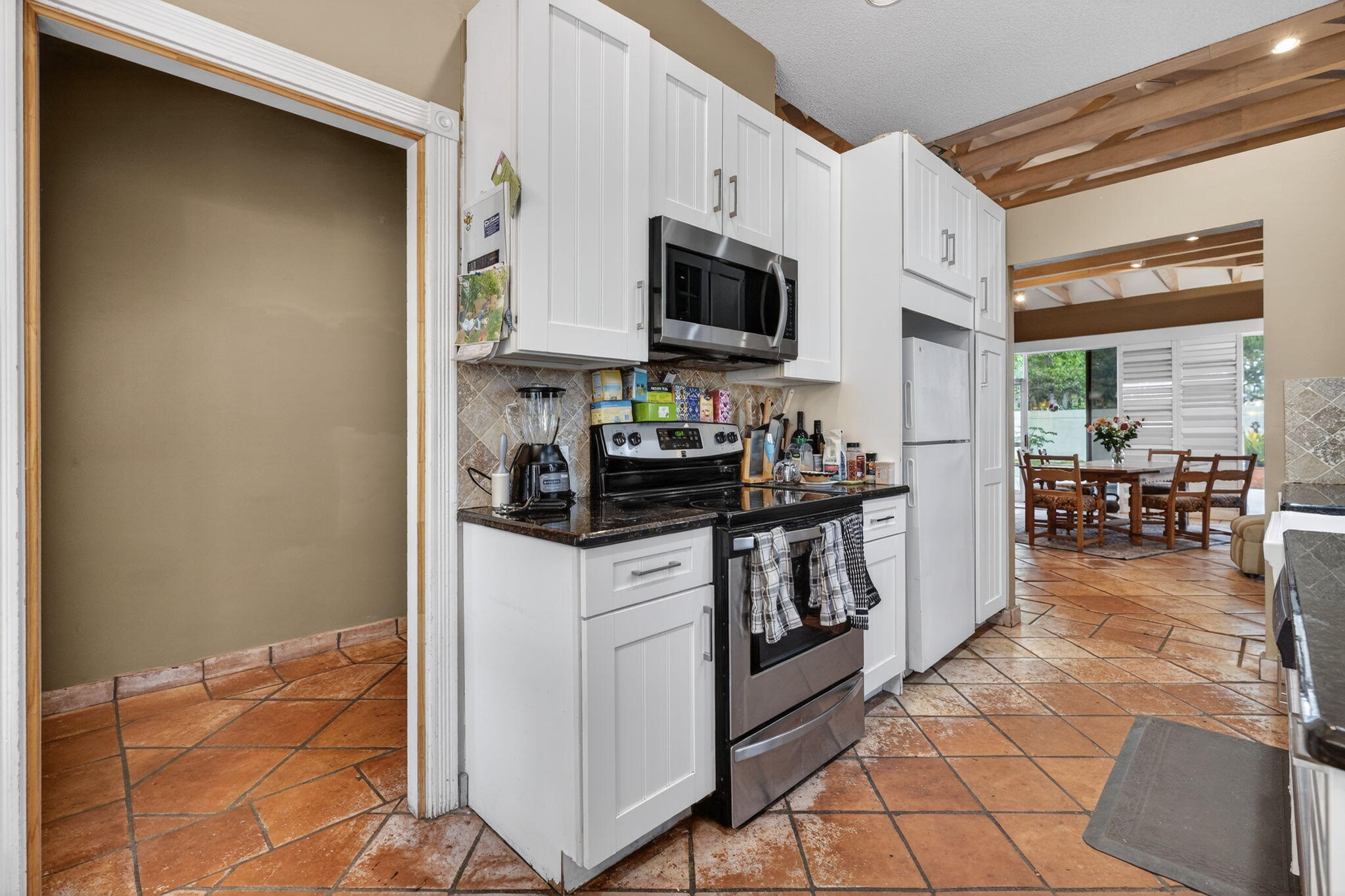 OAKS OAKS EAST 1 - Residential