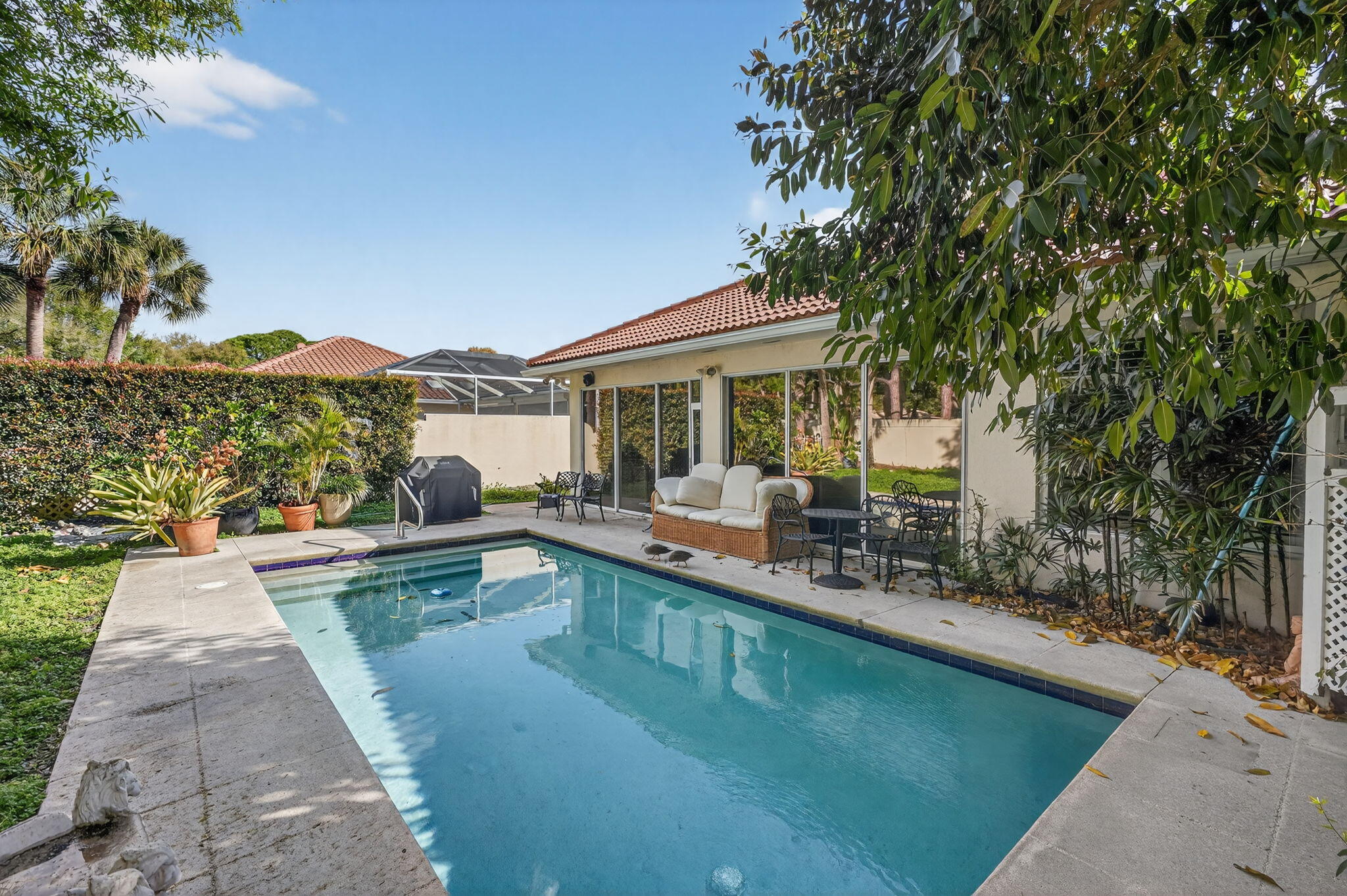 OAKS OAKS EAST 1 - Residential