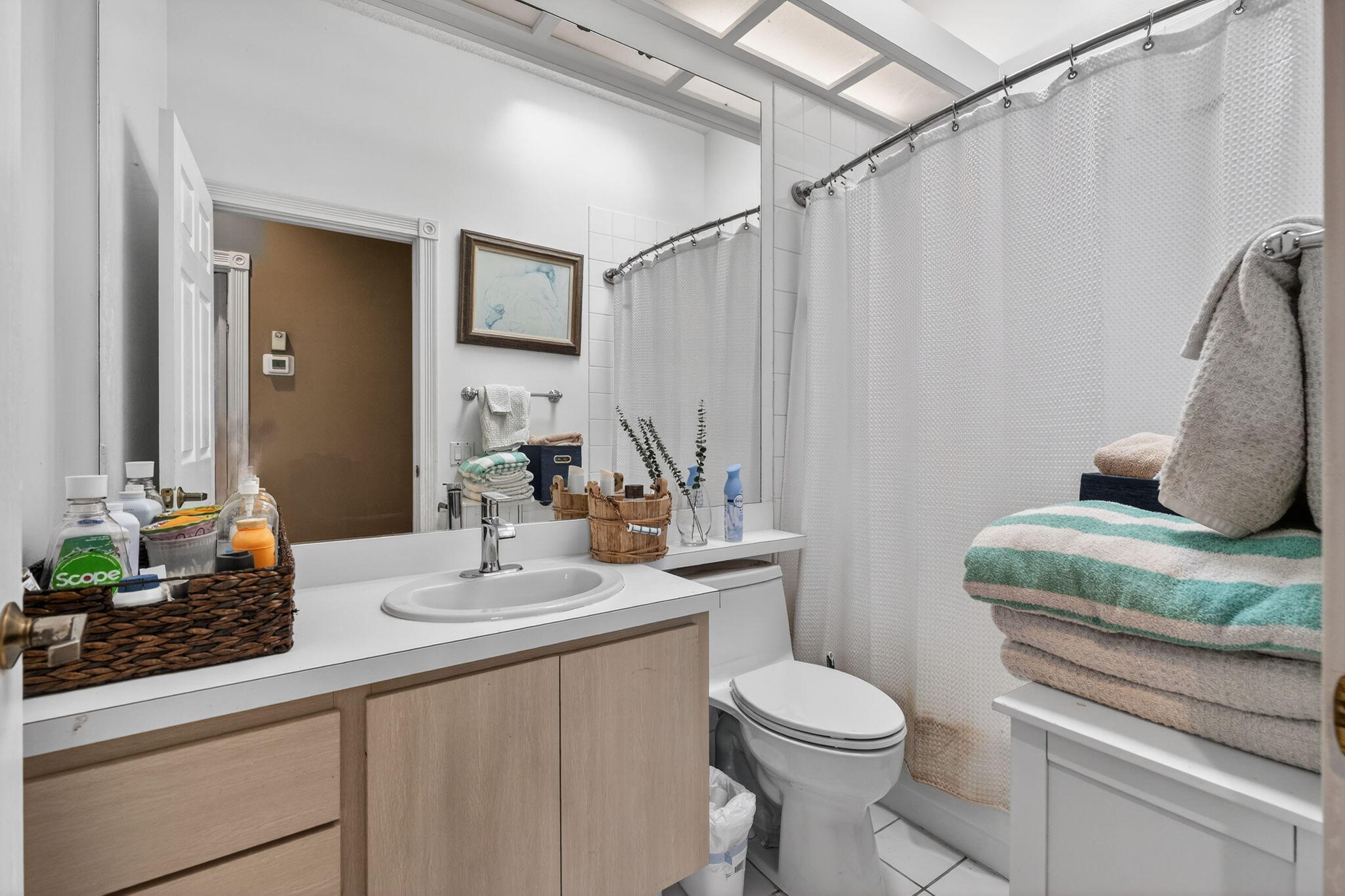 OAKS OAKS EAST 1 - Residential