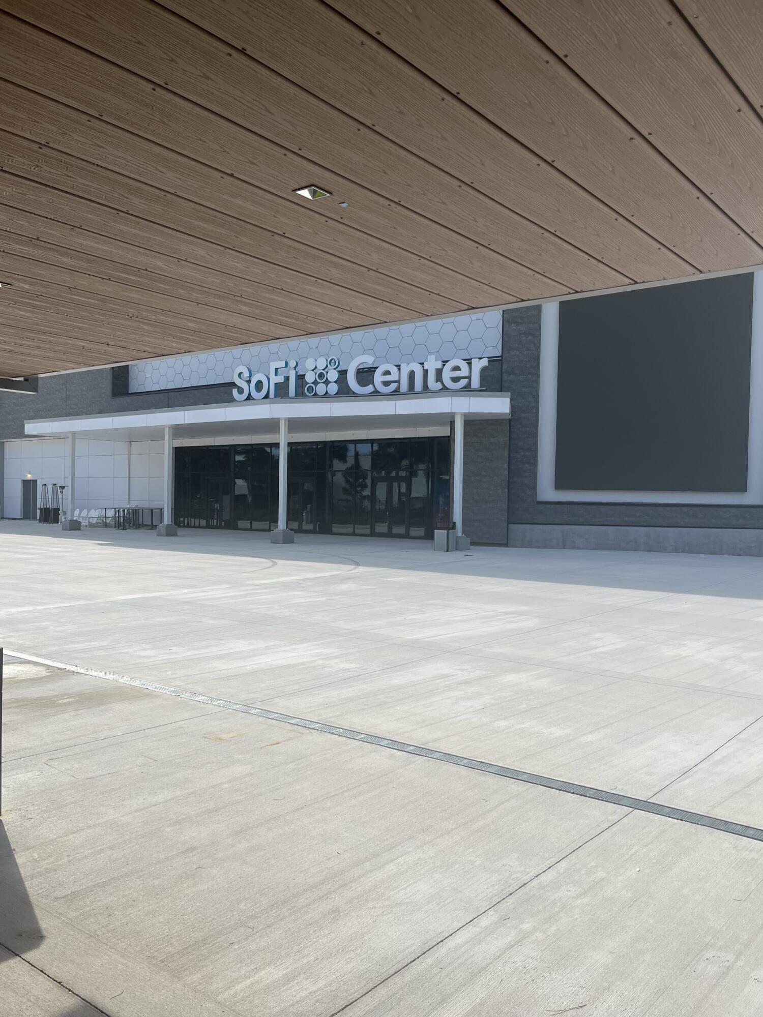 OAKS OAKS EAST 1 - Residential