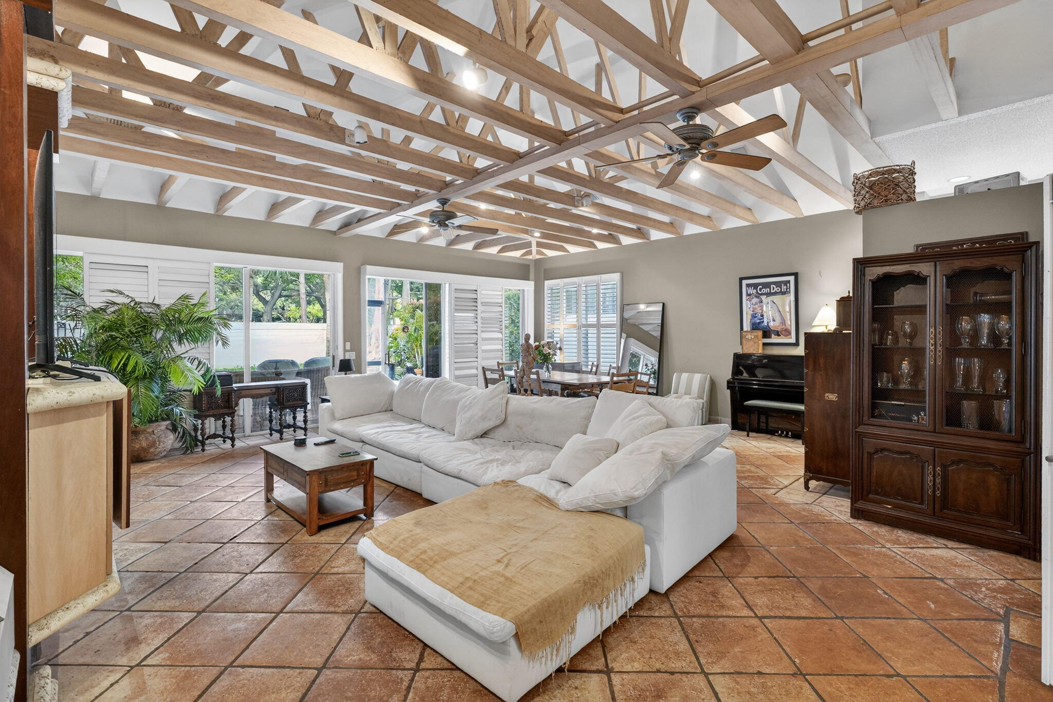 OAKS OAKS EAST 1 - Residential