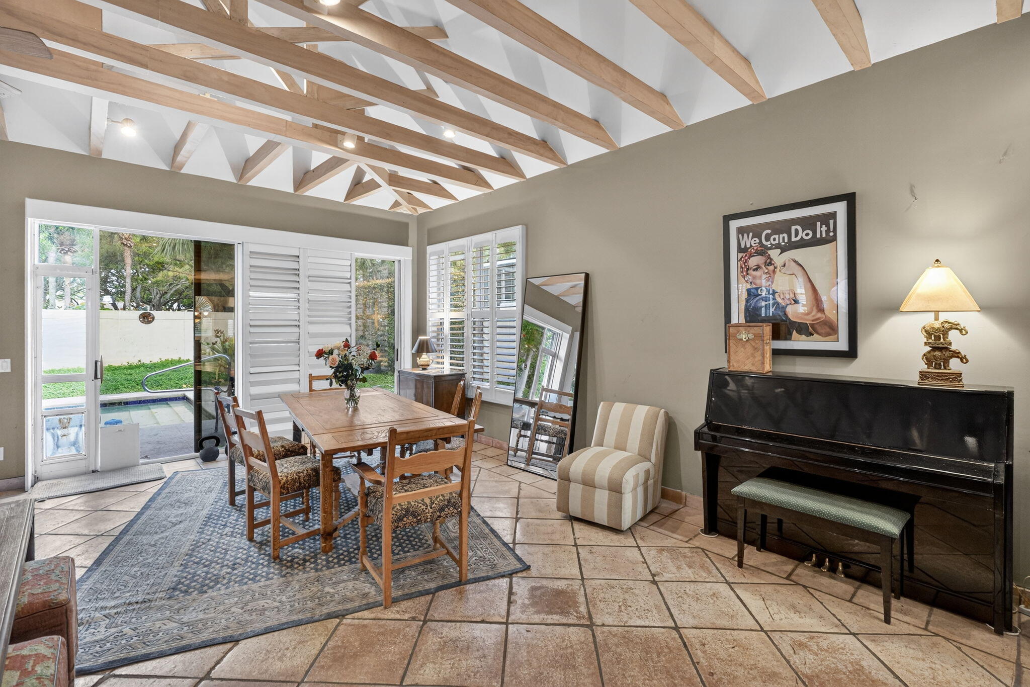 OAKS OAKS EAST 1 - Residential