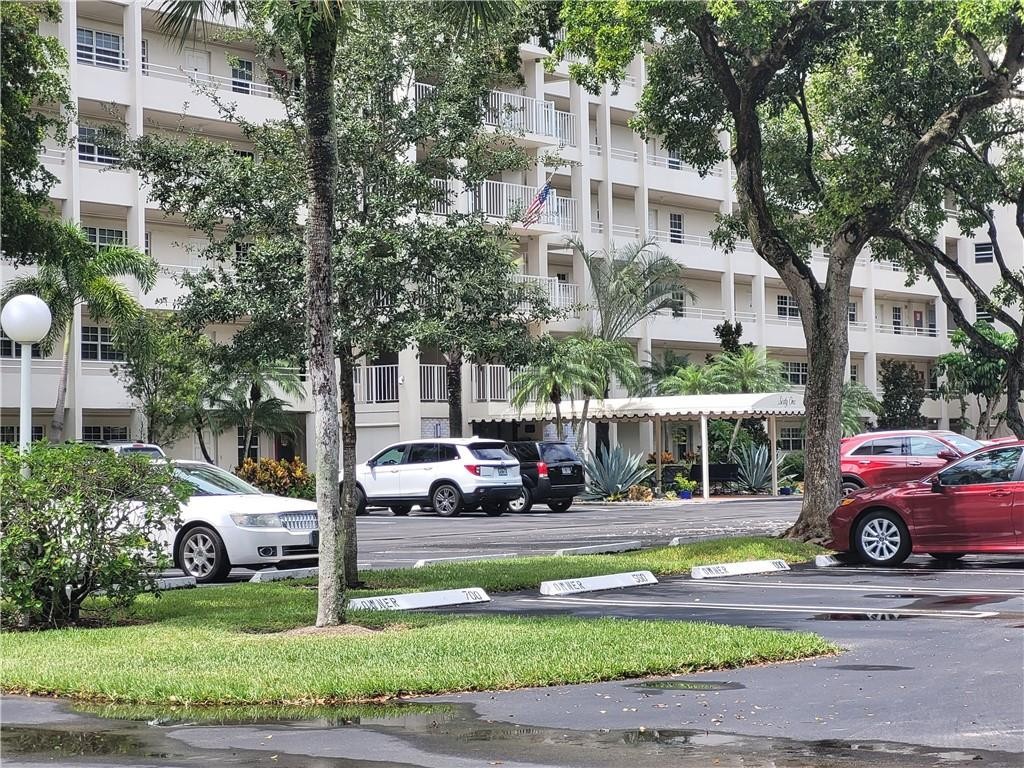 Palm Aire - Residential
