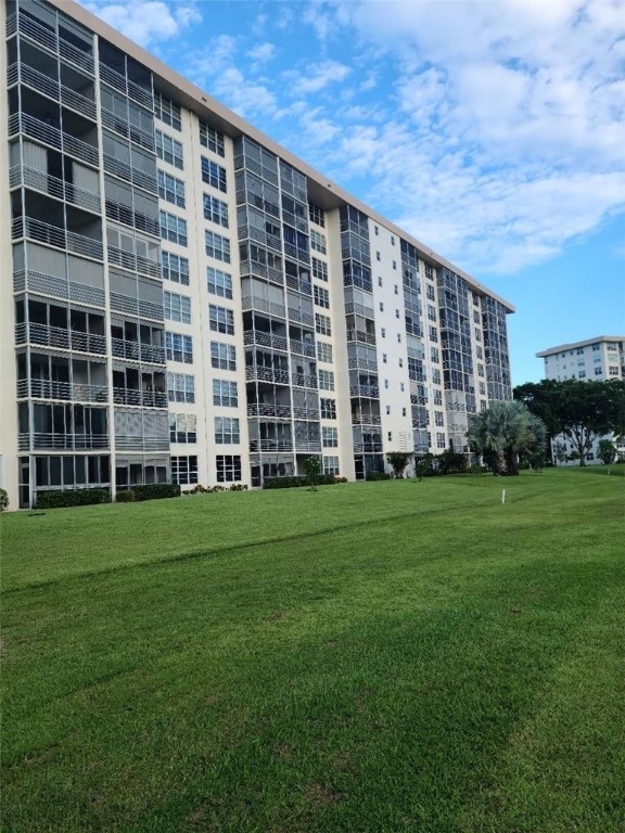 Palm Aire - Residential