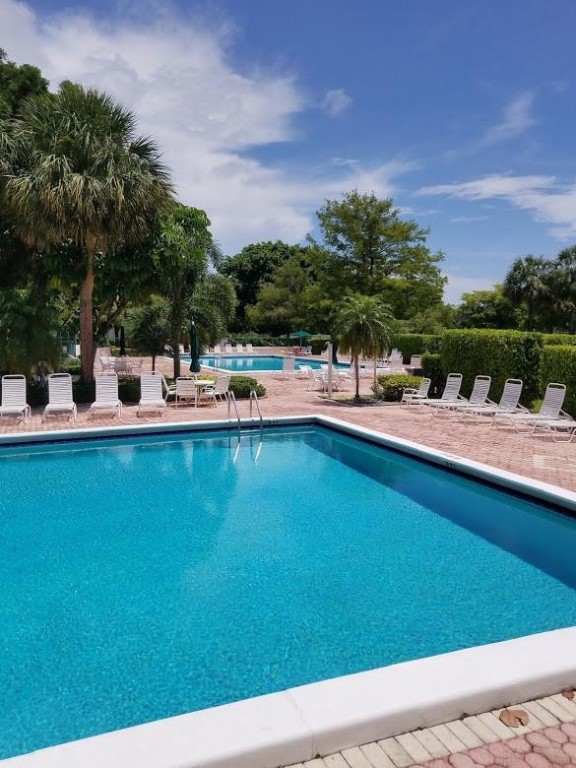 Palm Aire - Residential