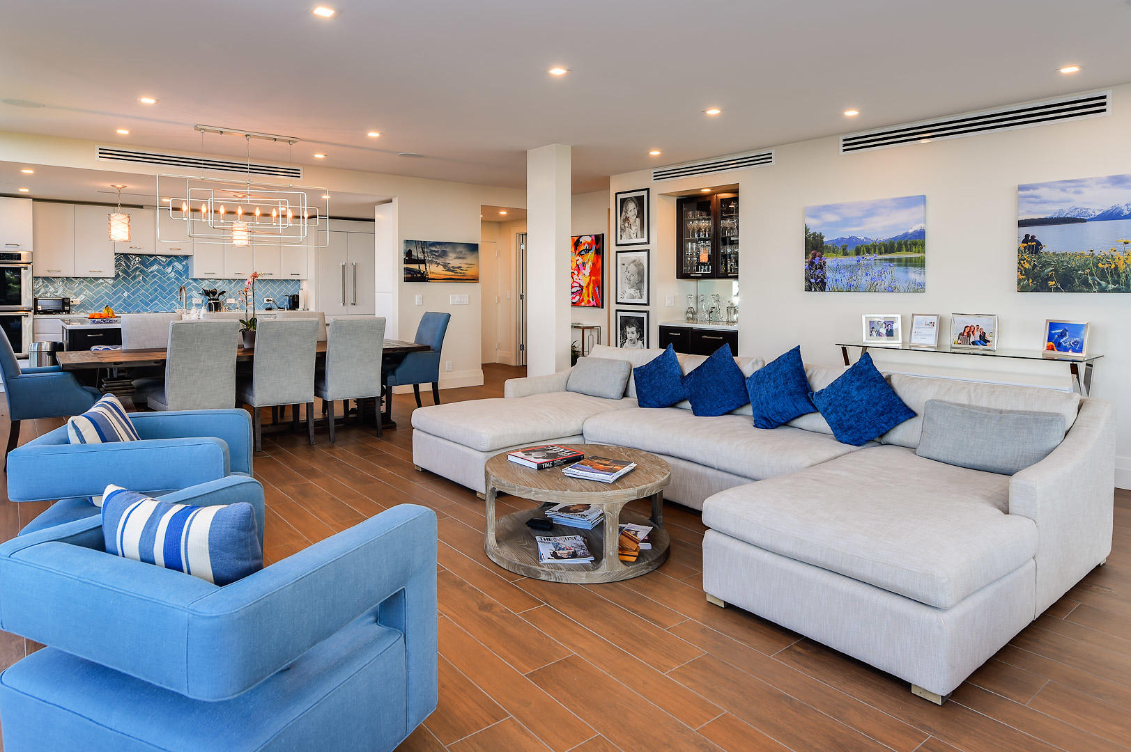 THREE THIRTY OCEAN CONDO - Residential