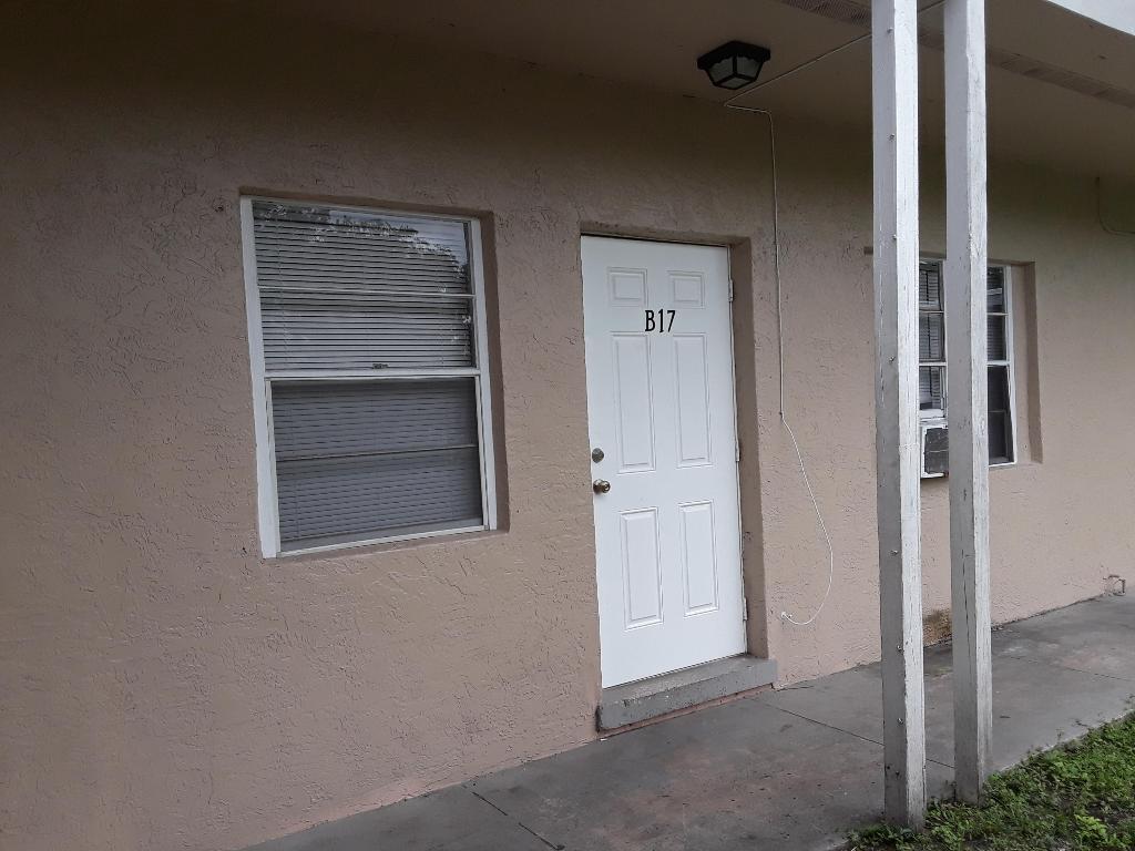 EASTVIEW MANOR - Residential Lease