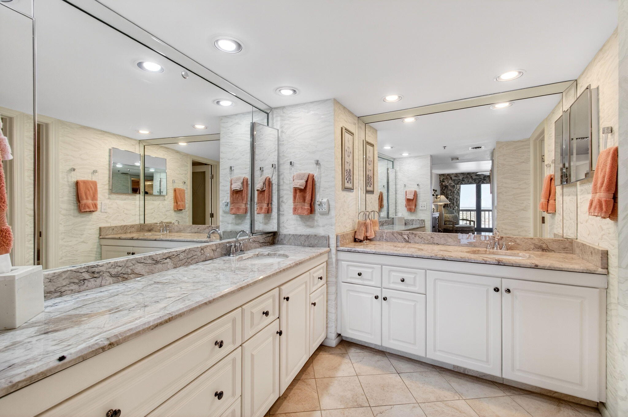 BRAEMAR ISLE CONDO - Residential