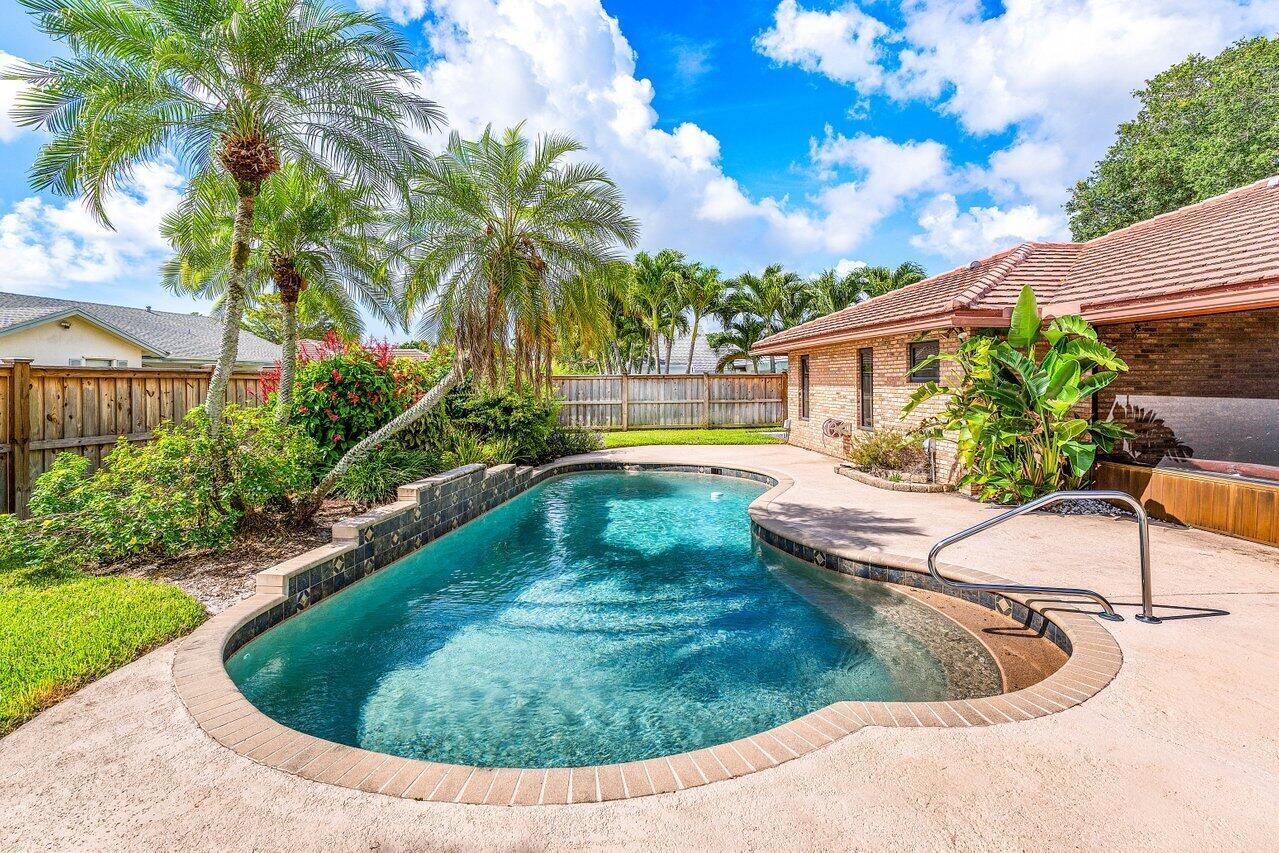21792 Mountain Sugar Lane